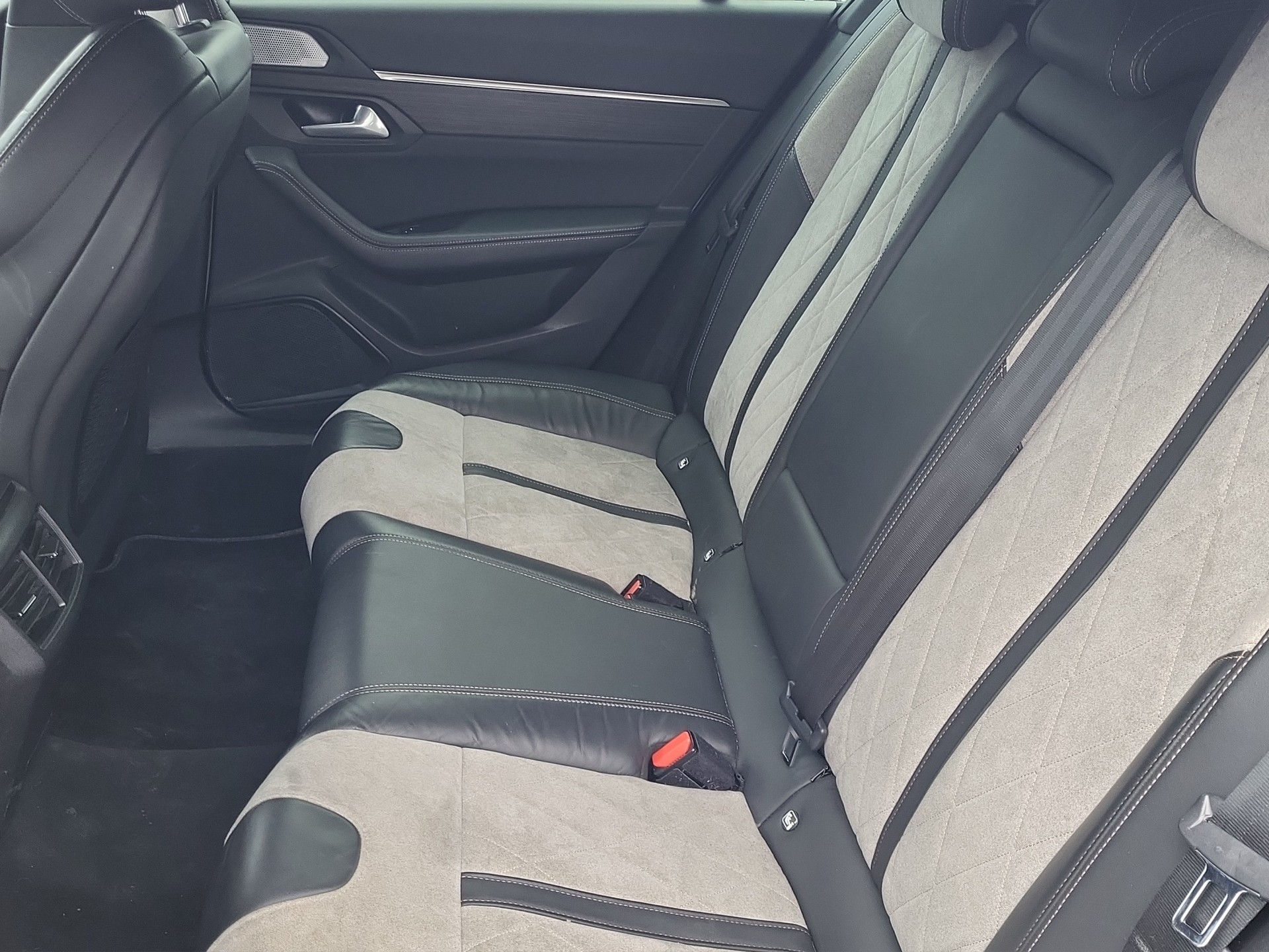 PEUGEOT 508 SW 1.6 PHEV GT-image-5