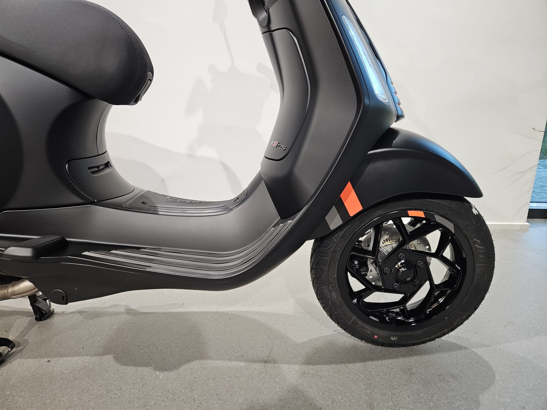 PIAGGIO Vespa 125 Sprint Sport E5+-image-8