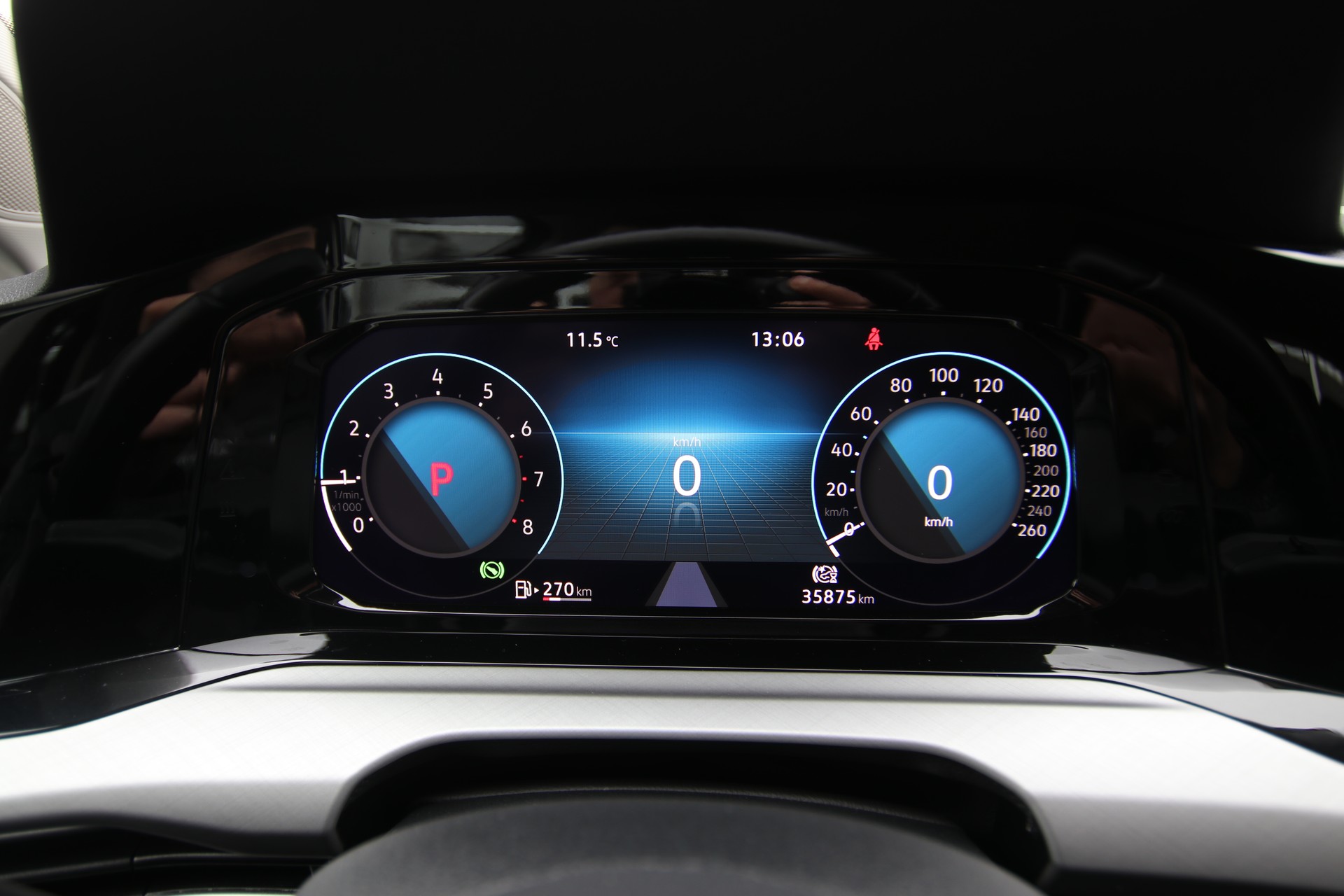 VW Golf 1.0 eTSI mHEV ACTLife DSG-image-22