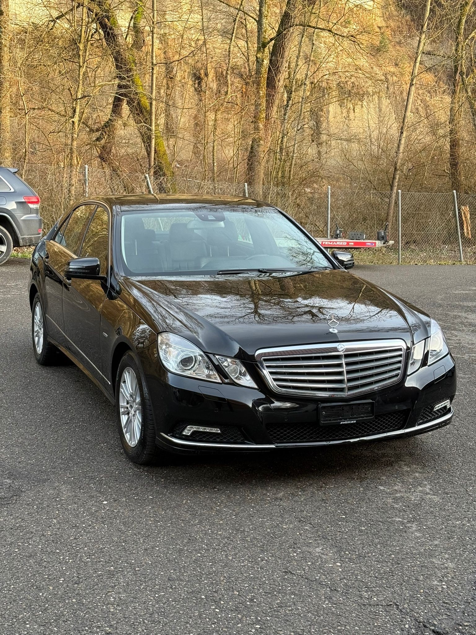 MERCEDES-BENZ E 350 CGI BlueEfficiency 7G-Tronic-image-1