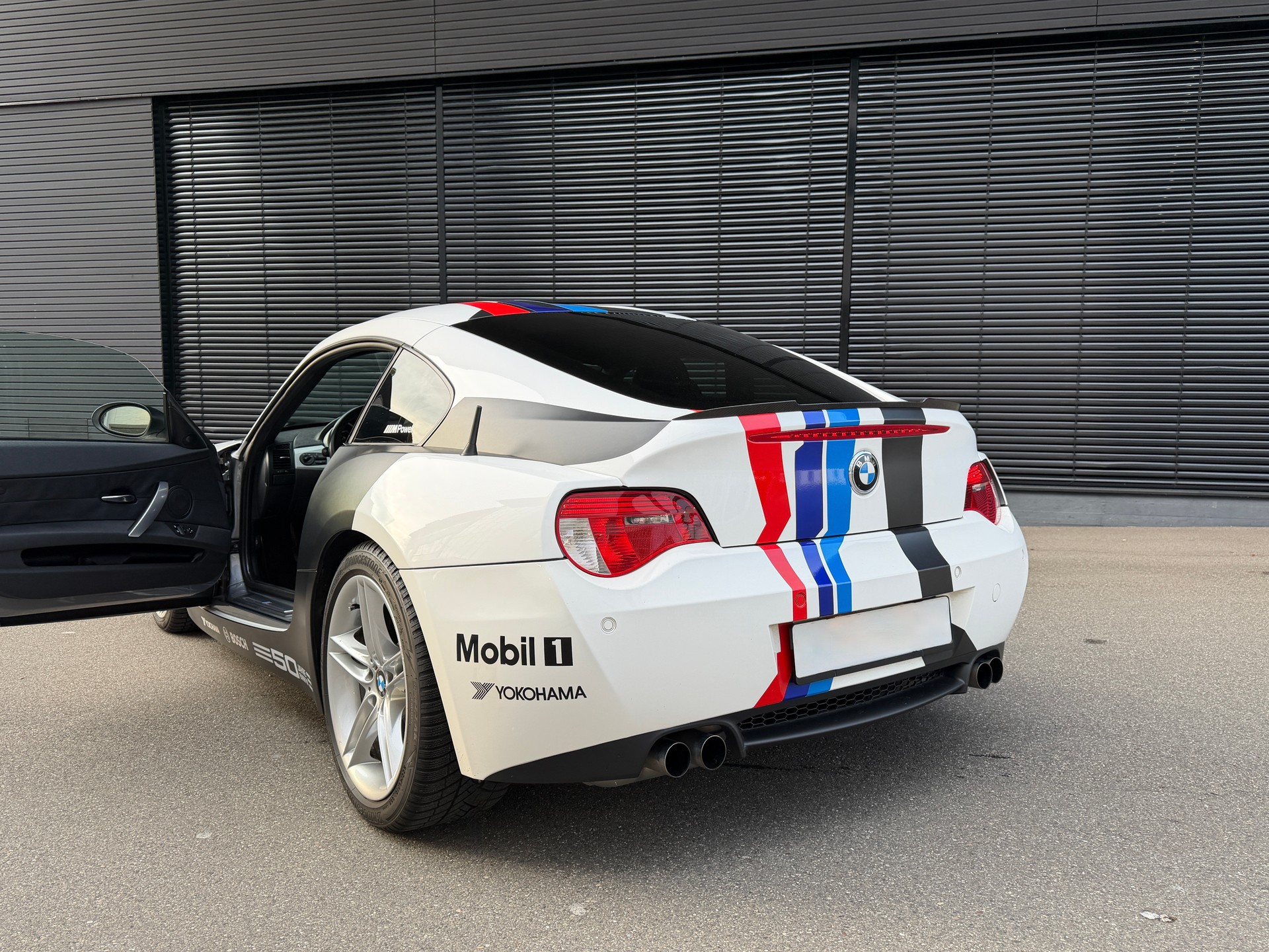 BMW Z4 M Coupé-image-4