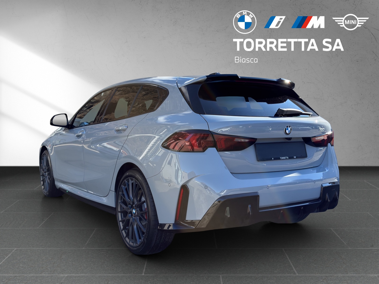 BMW 120 M Sport Pro Steptronic-image-2