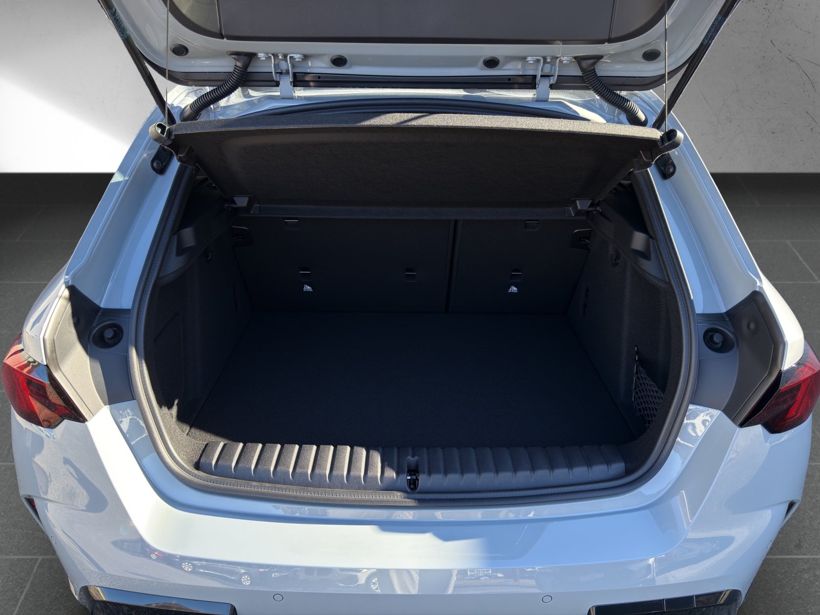 BMW 120 M Sport Pro Steptronic-image-17