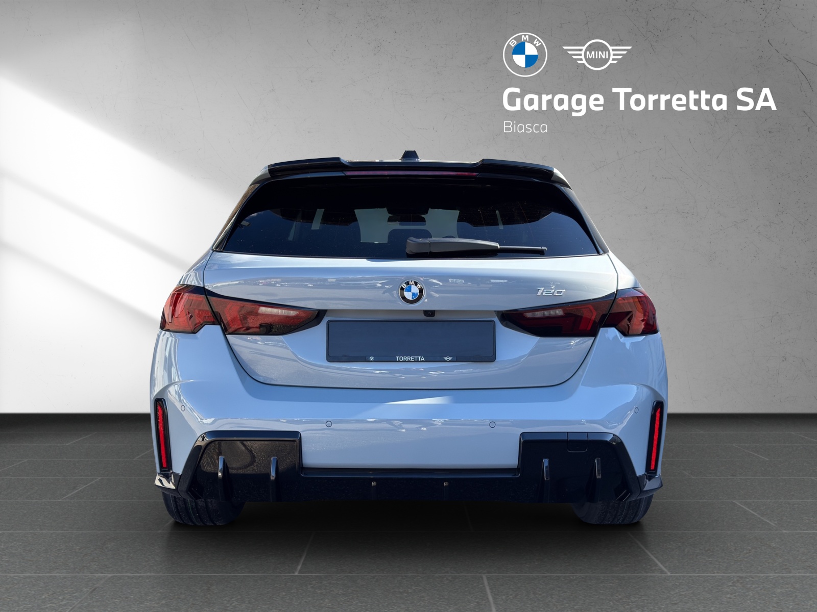BMW 120 M Sport Pro Steptronic-image-3