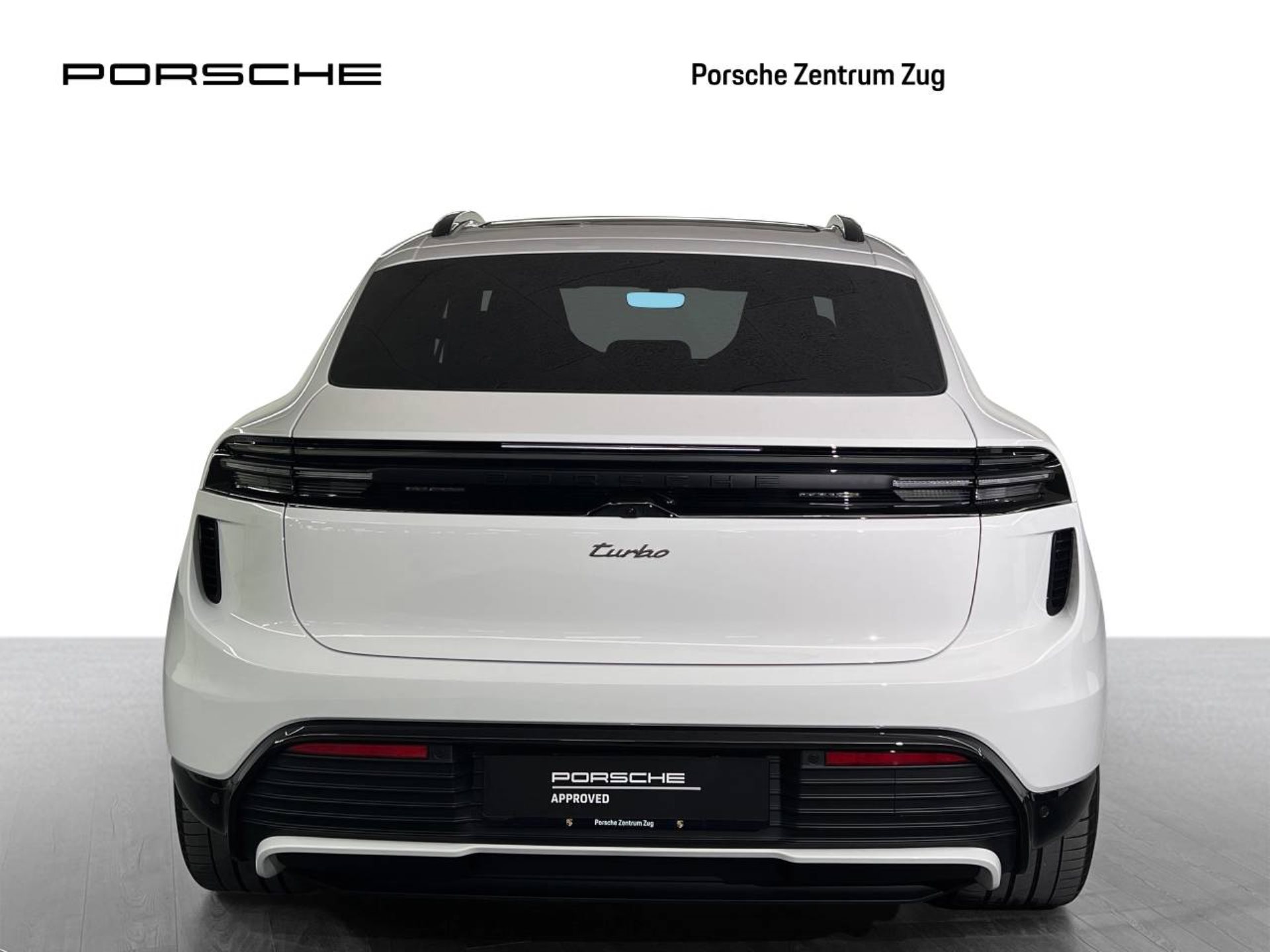 PORSCHE Macan Turbo-image-6