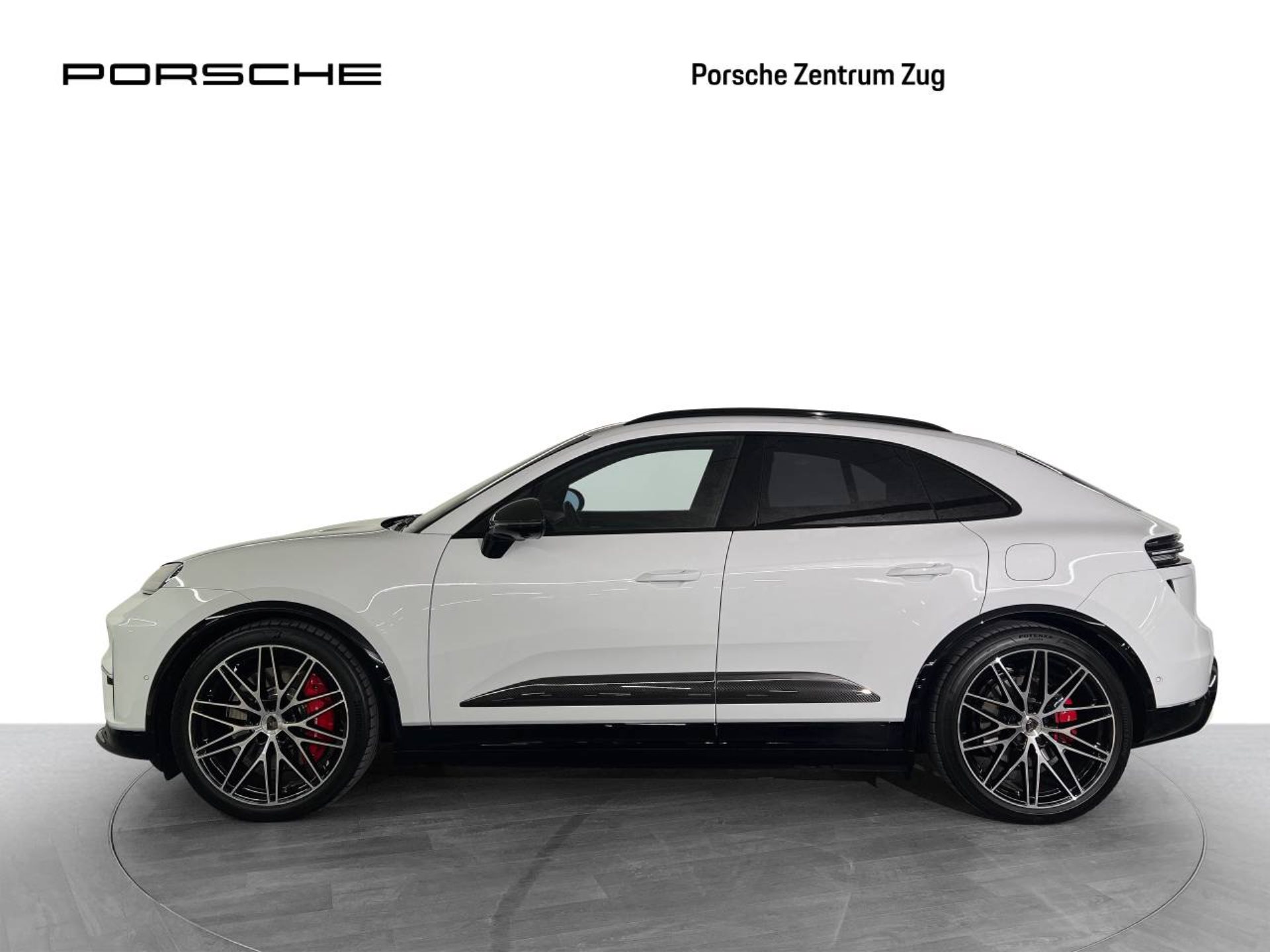 PORSCHE Macan Turbo-image-1