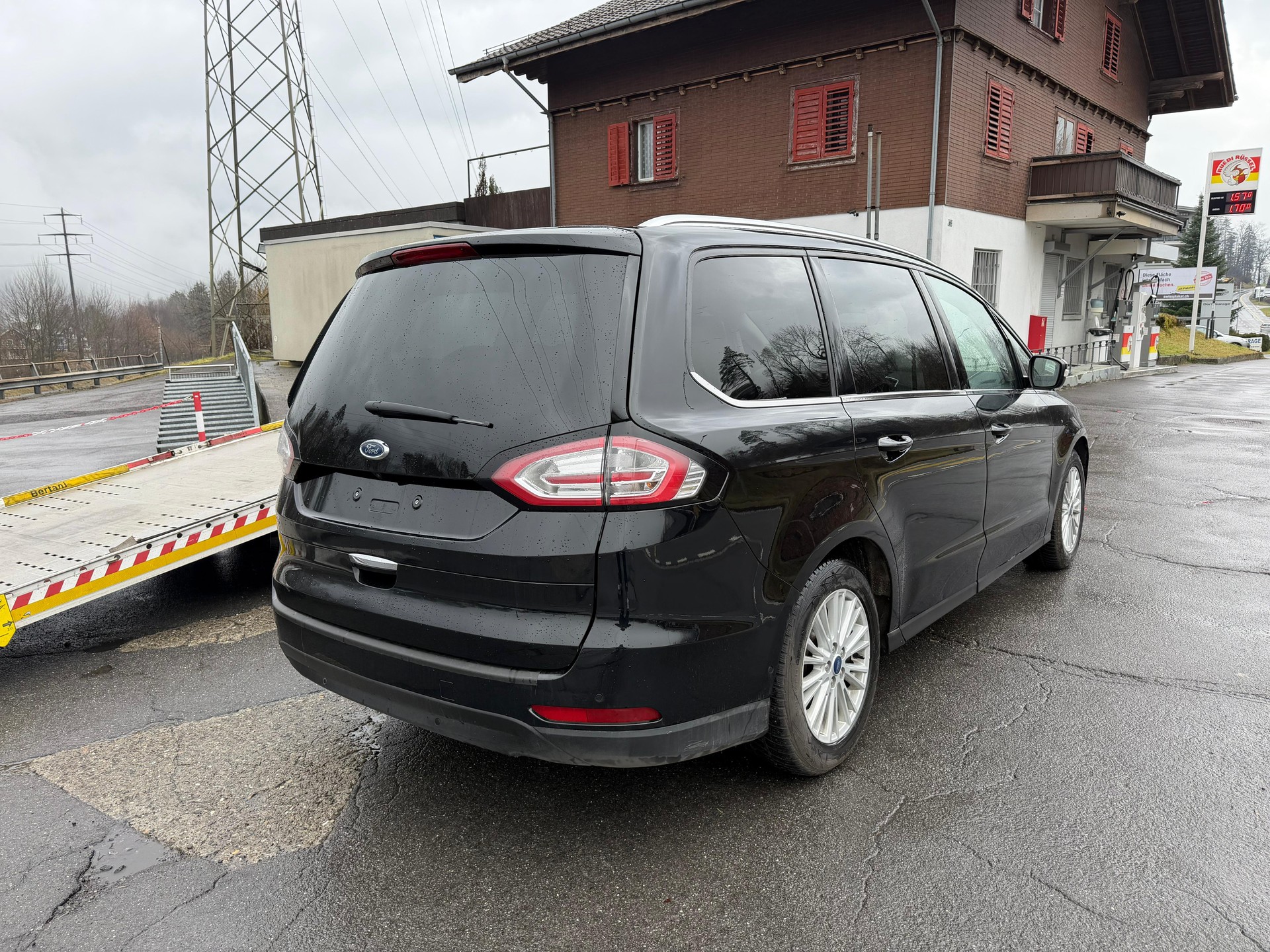 FORD Galaxy 2.0 TDCi Titanium AWD Automatic-image-2
