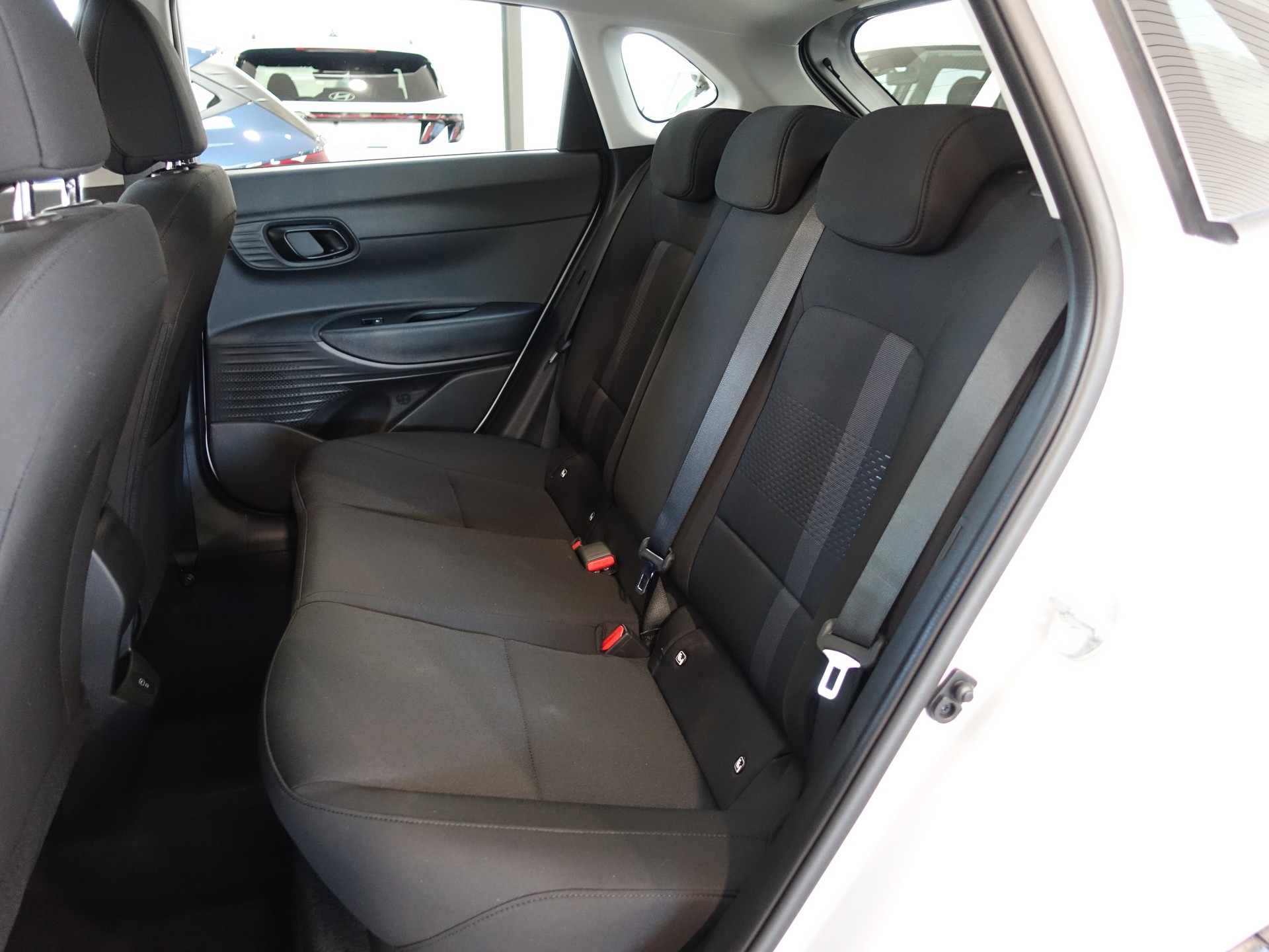 HYUNDAI i20 1.0 T-GDi Amplia DCT-image-10