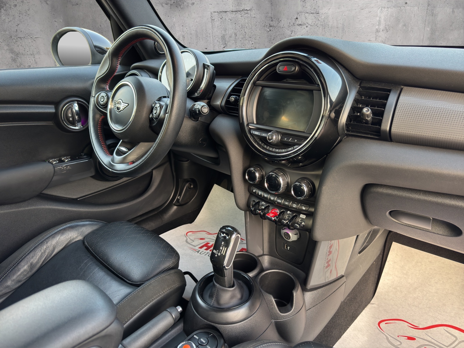 MINI Cooper Steptronic DKG-image-12