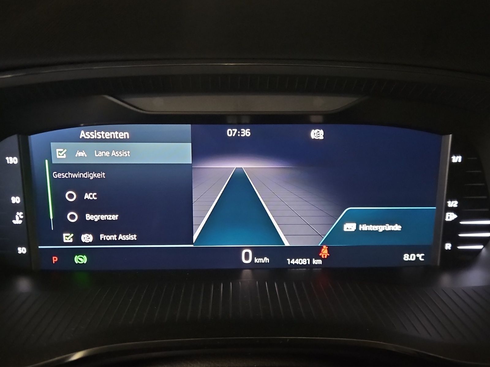 SKODA Octavia Combi 2.0 TDI DSG Ambition 4x4-image-11