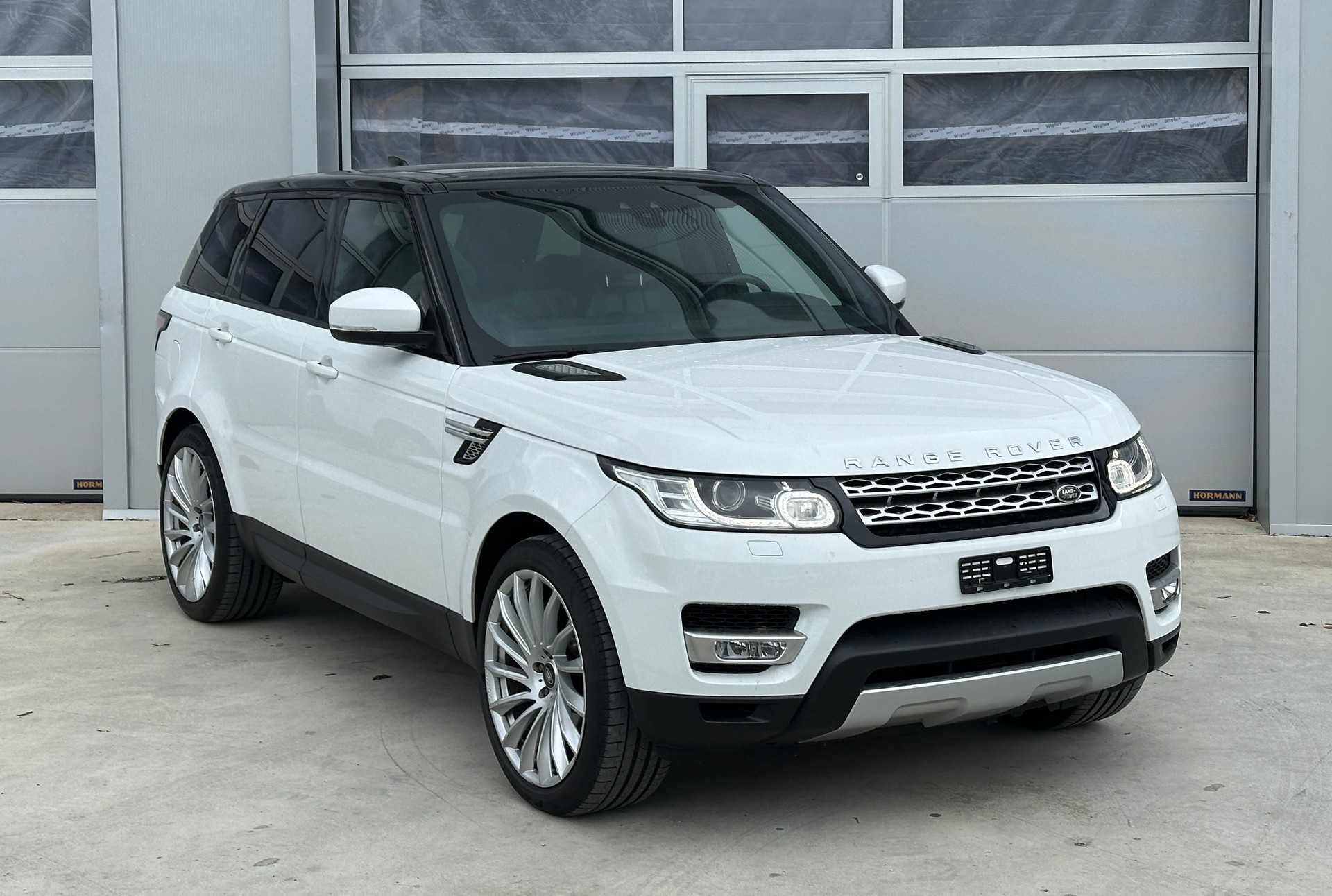 LAND ROVER Range Rover Sport 3.0 SDV6 HSE Automatic