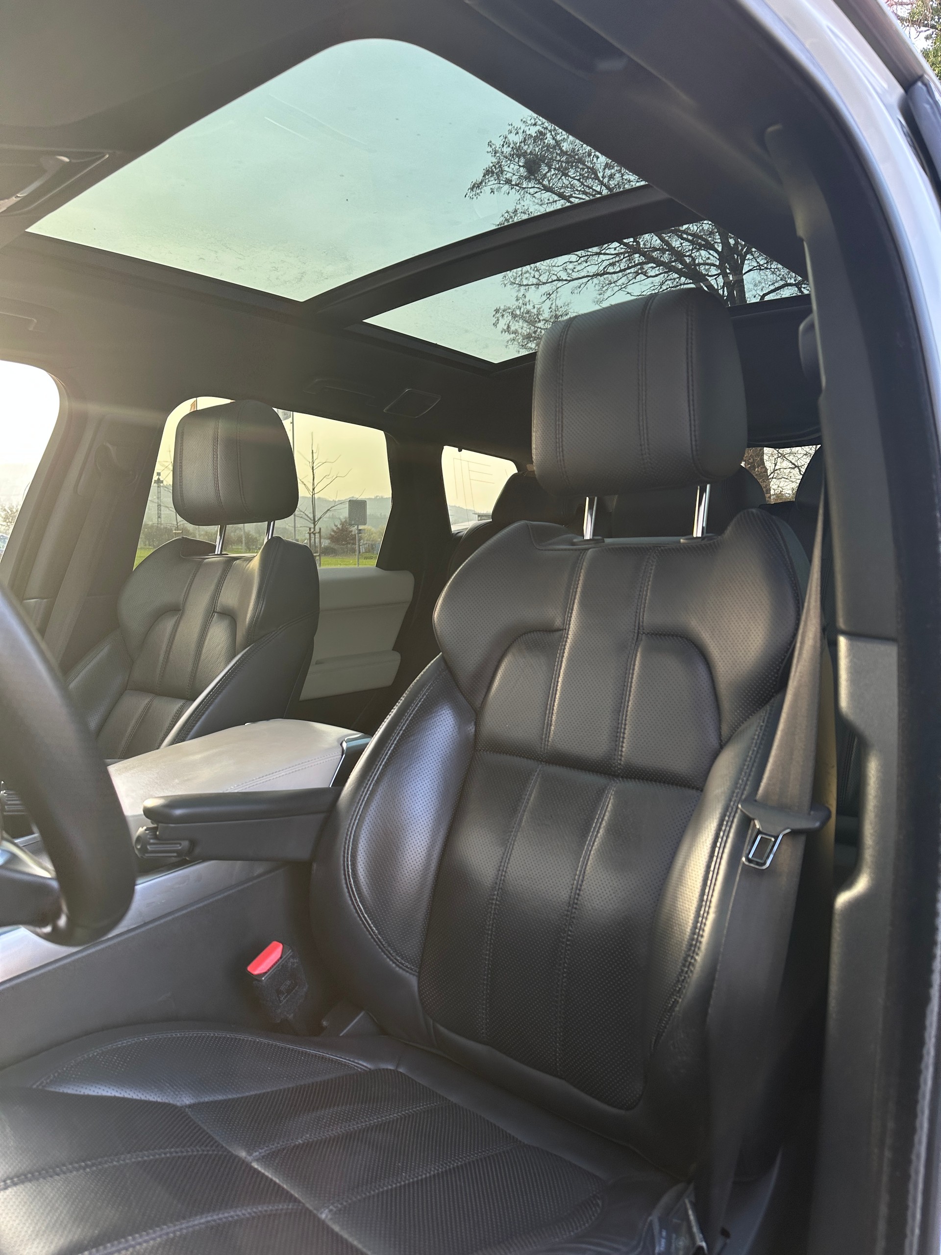 LAND ROVER Range Rover Sport 3.0 SDV6 HSE Automatic-image-12