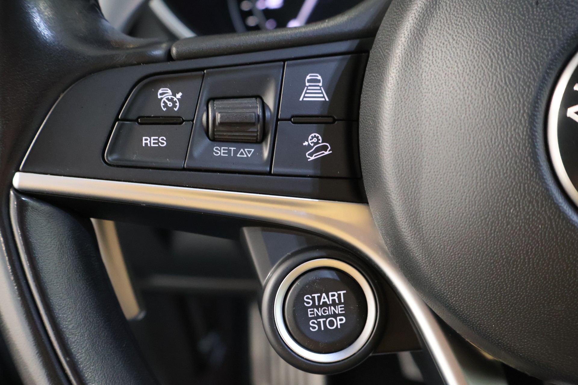 ALFA ROMEO Stelvio 2.0 Super Q4 Automatic-image-23