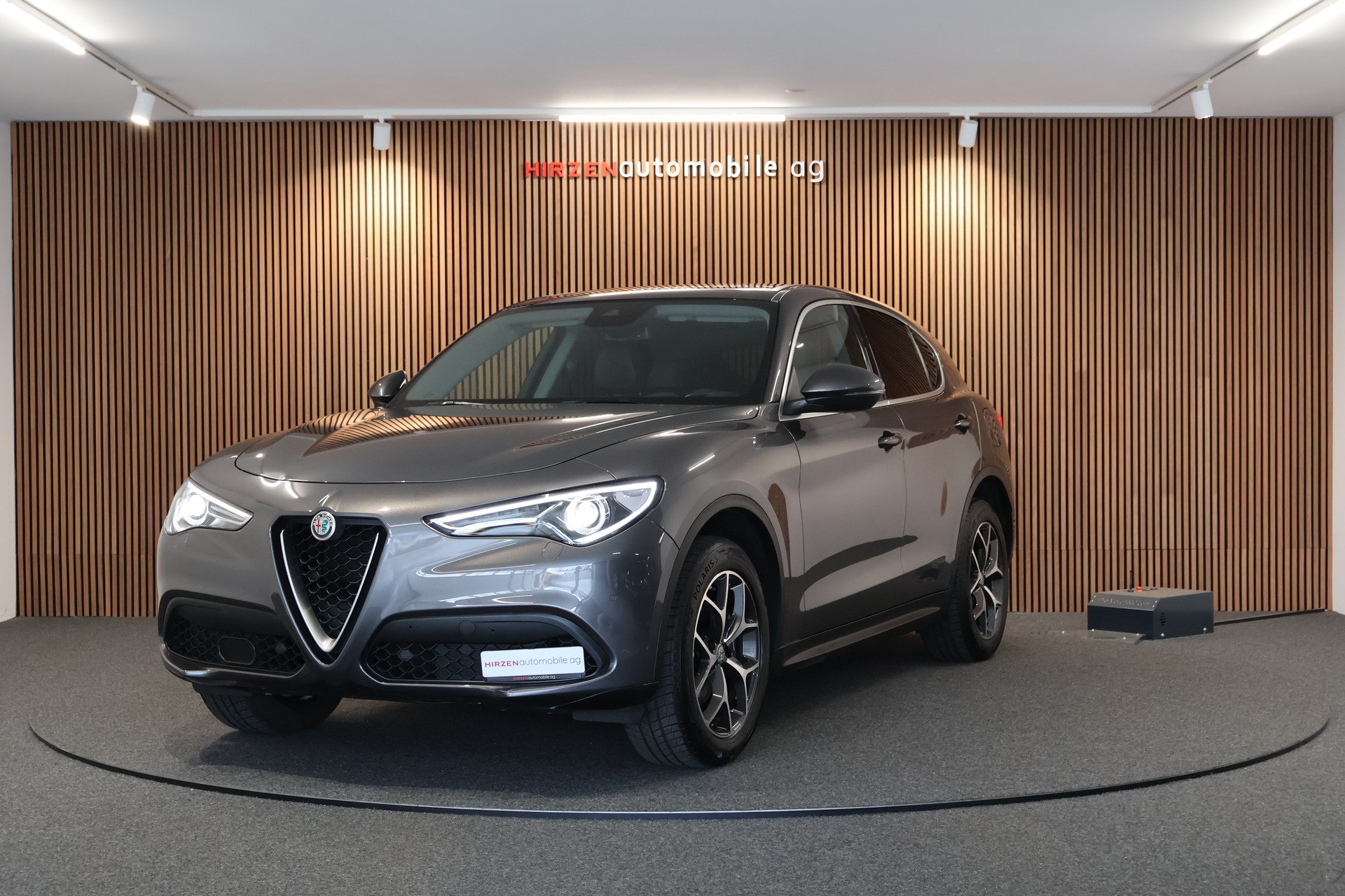 ALFA ROMEO Stelvio 2.0 Super Q4 Automatic-image-0
