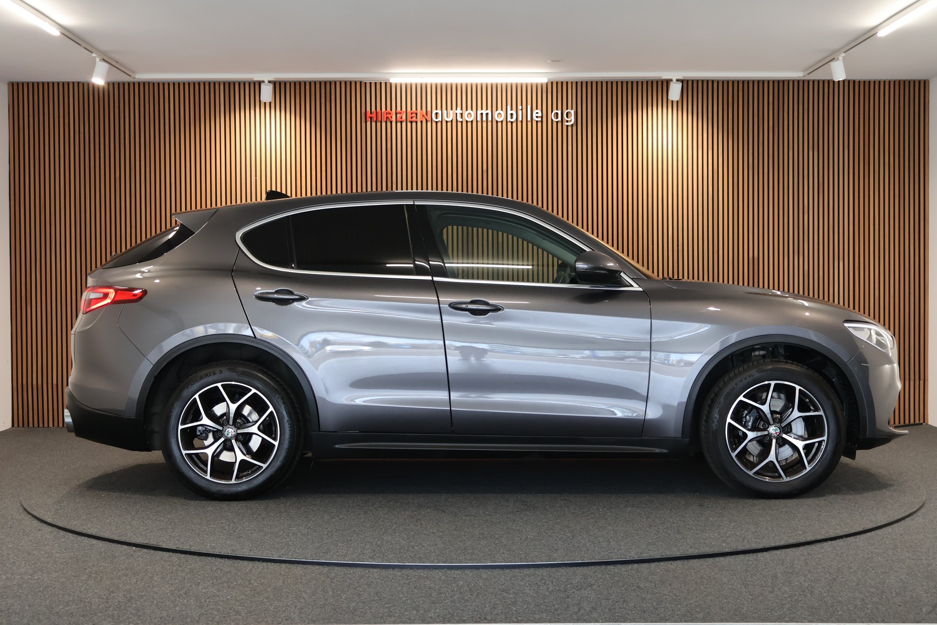 ALFA ROMEO Stelvio 2.0 Super Q4 Automatic-image-5