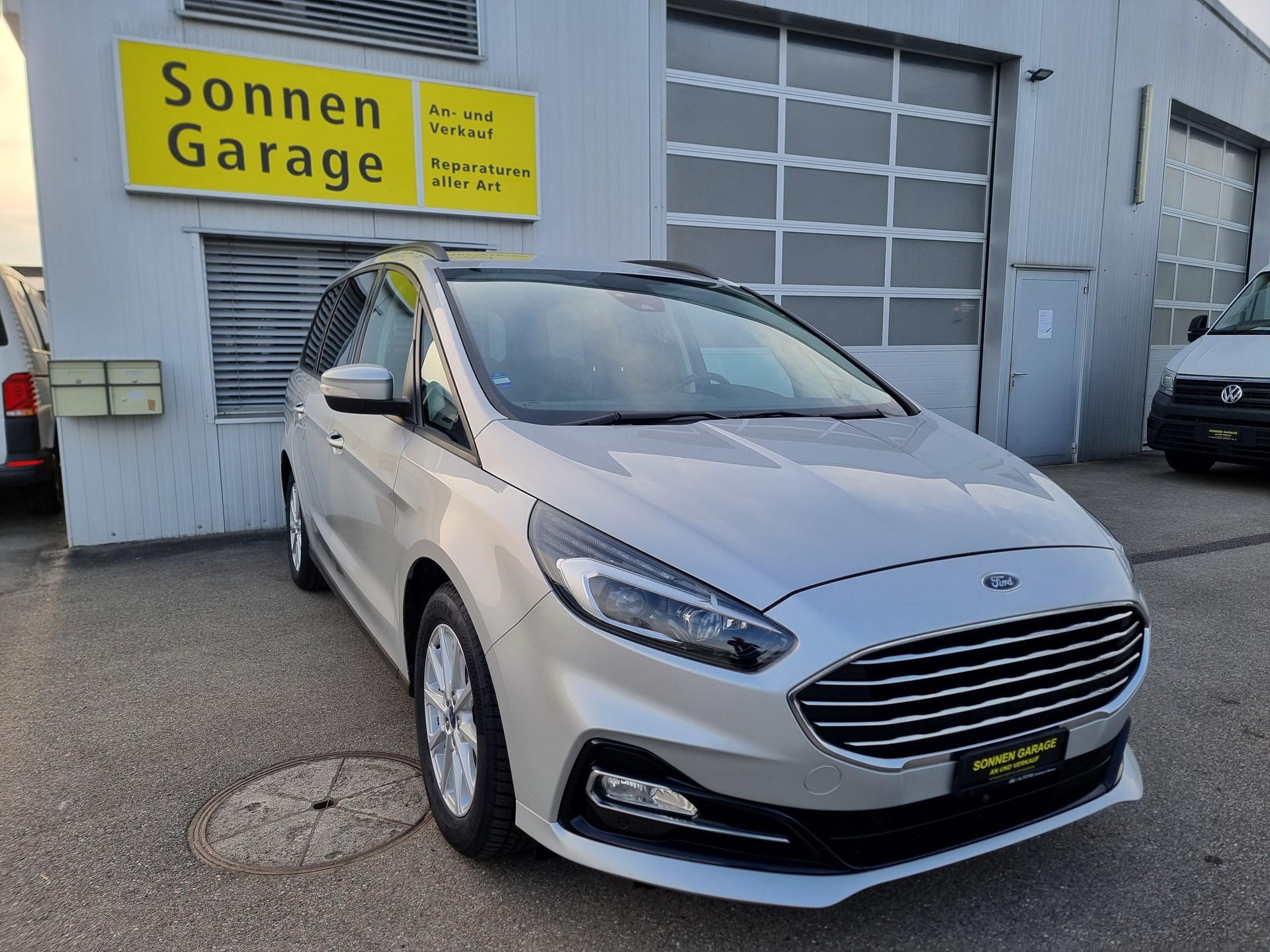 FORD Galaxy 2.0 TDCi Edition Automatic-image-1