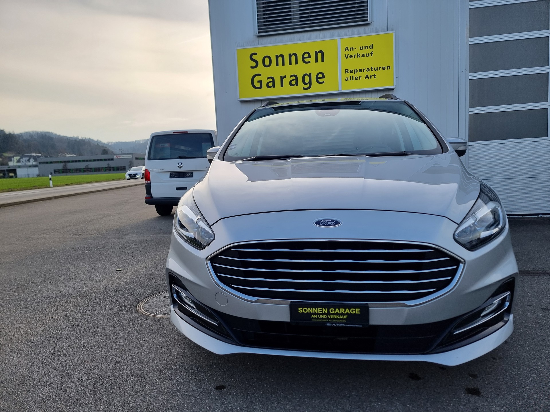 FORD Galaxy 2.0 TDCi Edition Automatic-image-2