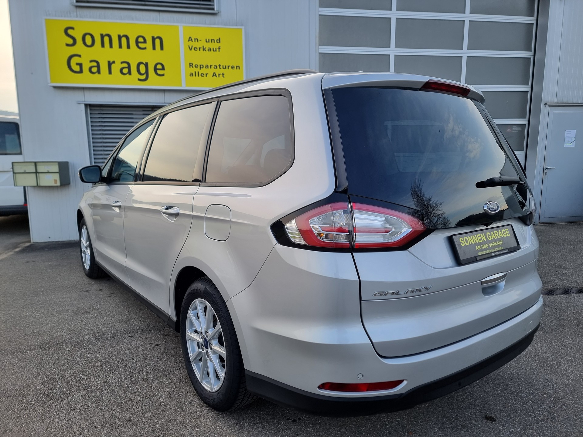 FORD Galaxy 2.0 TDCi Edition Automatic-image-13