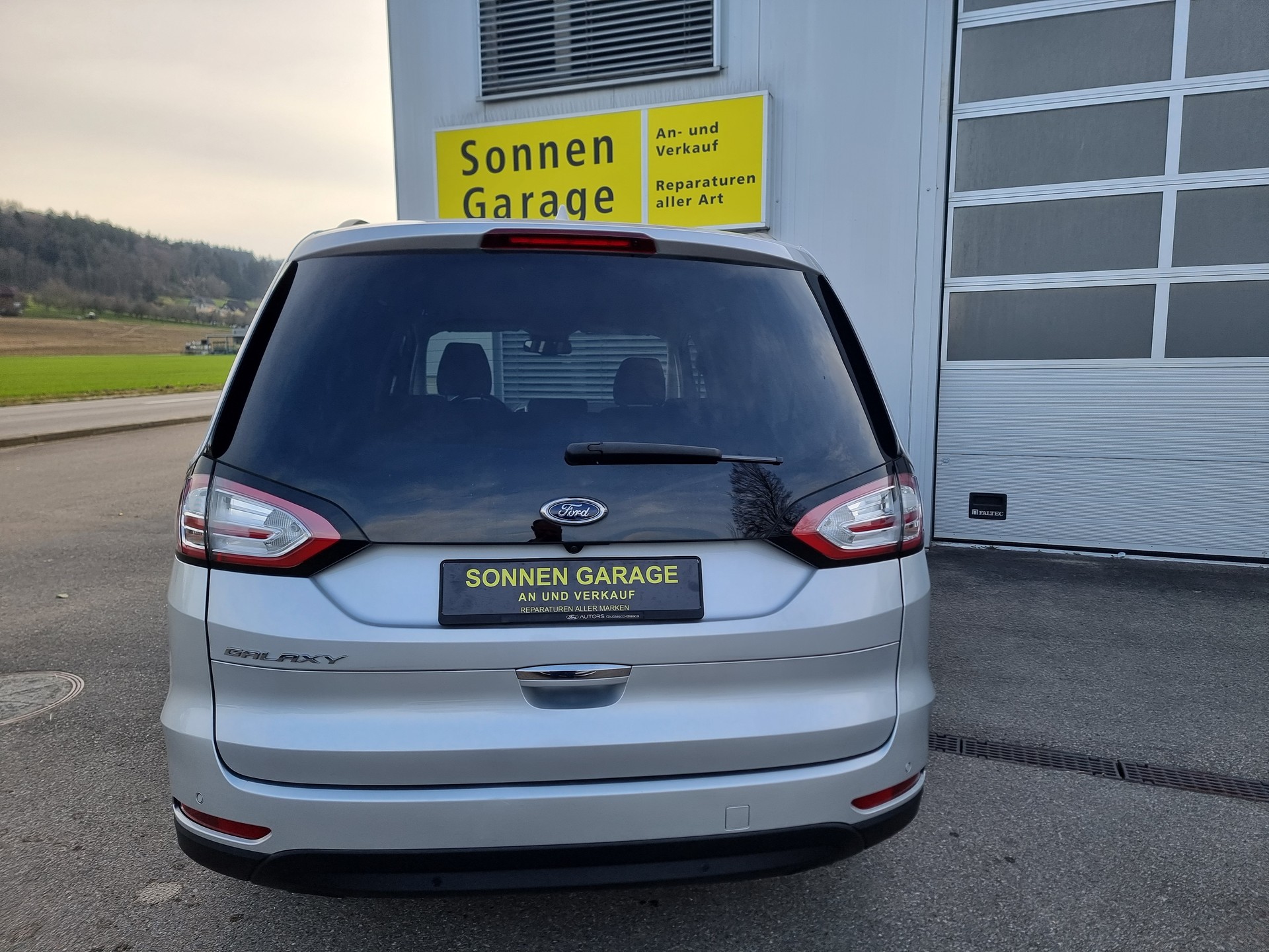 FORD Galaxy 2.0 TDCi Edition Automatic-image-14