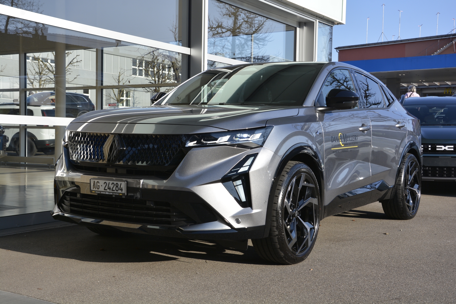 RENAULT RAFALE HYBRID E-TECH Atelier Alpine E-Tech 4x4 300PS plug-in-image-0