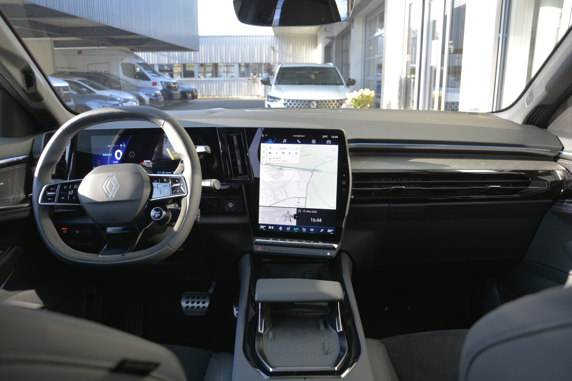 RENAULT RAFALE HYBRID E-TECH Atelier Alpine E-Tech 4x4 300PS plug-in-image-5