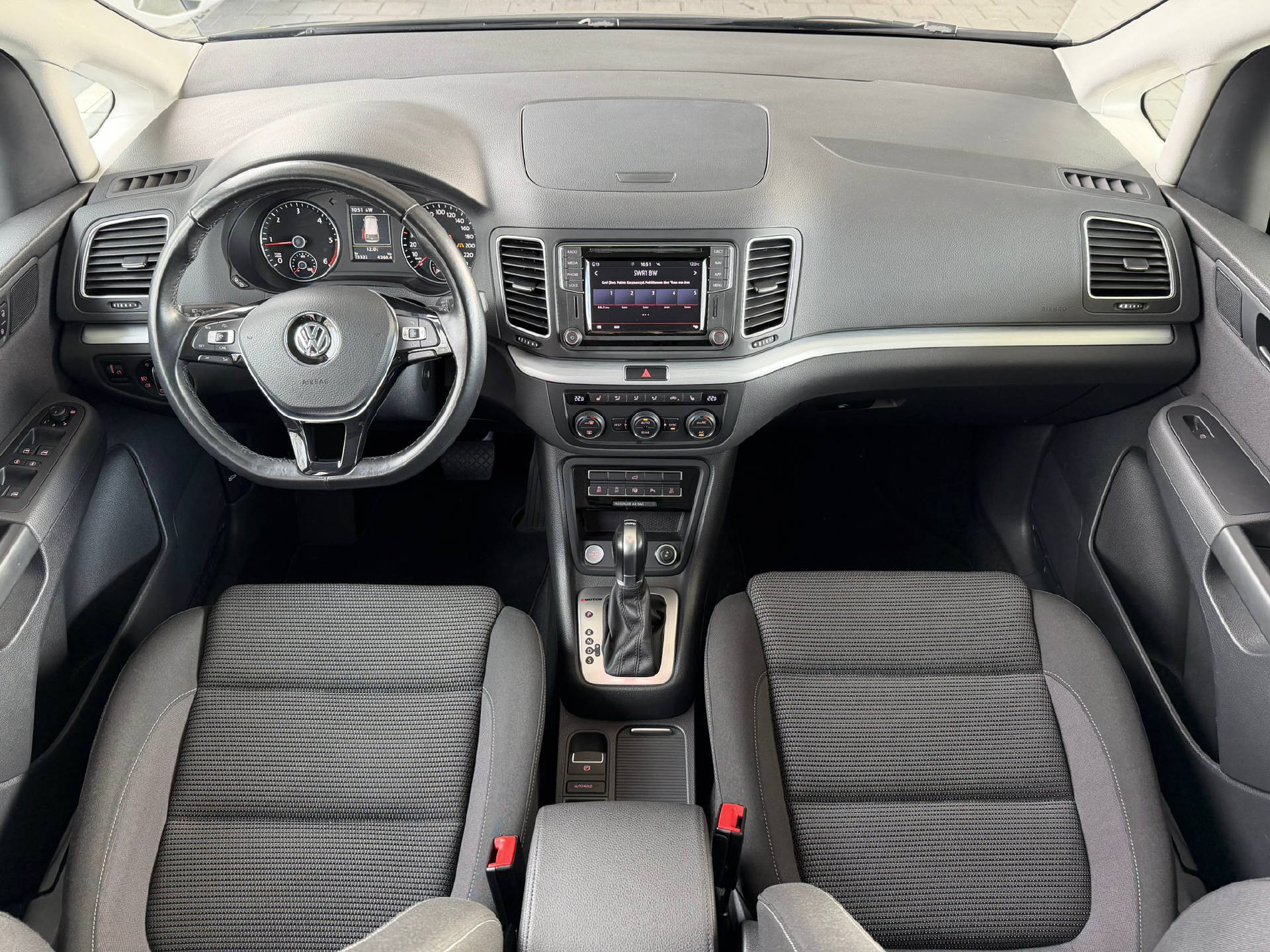 VW Sharan 2.0 TDI SCR Comfortline DSG 4m-image-6