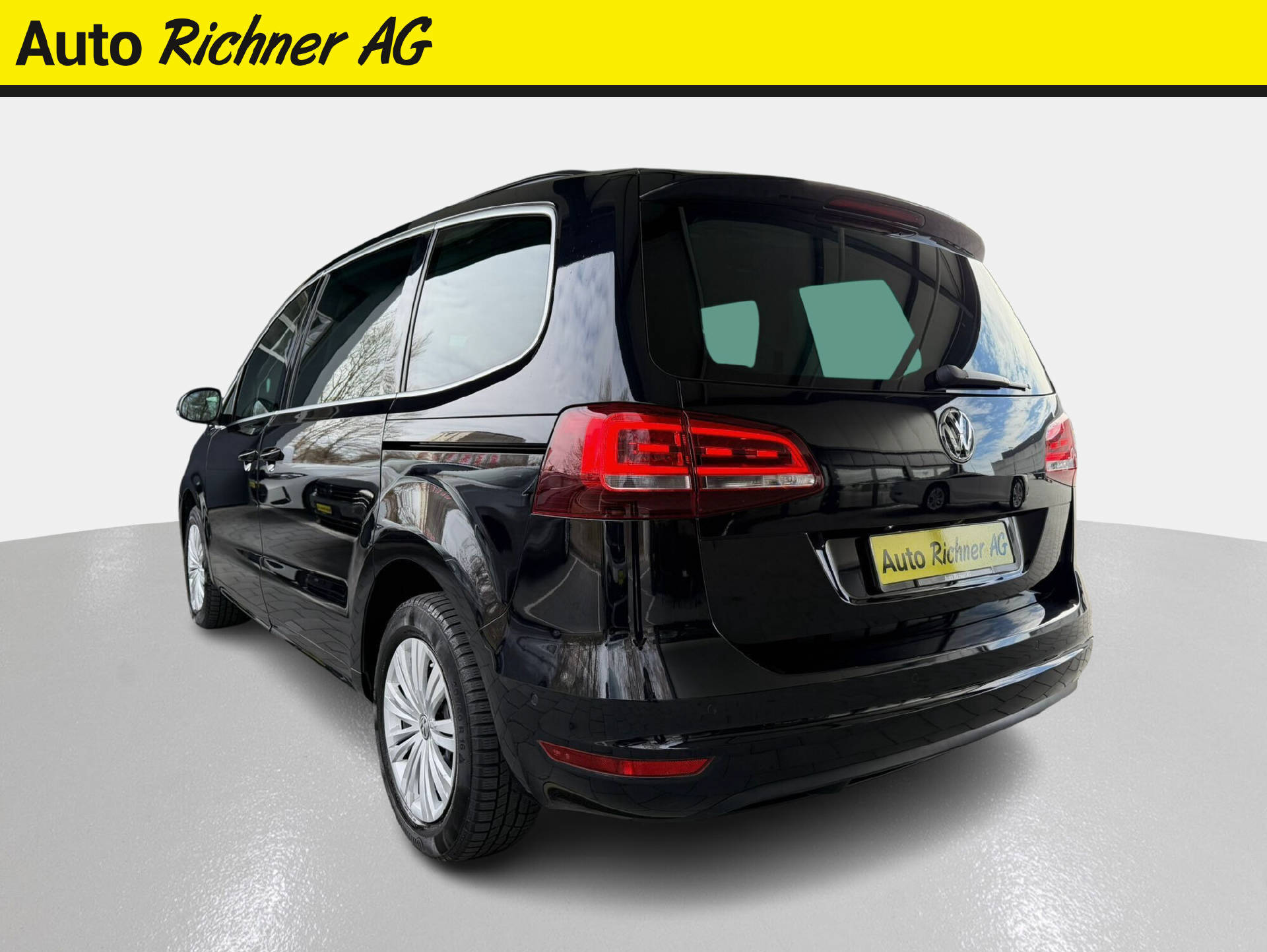 VW Sharan 2.0 TDI SCR Comfortline DSG 4m-image-4