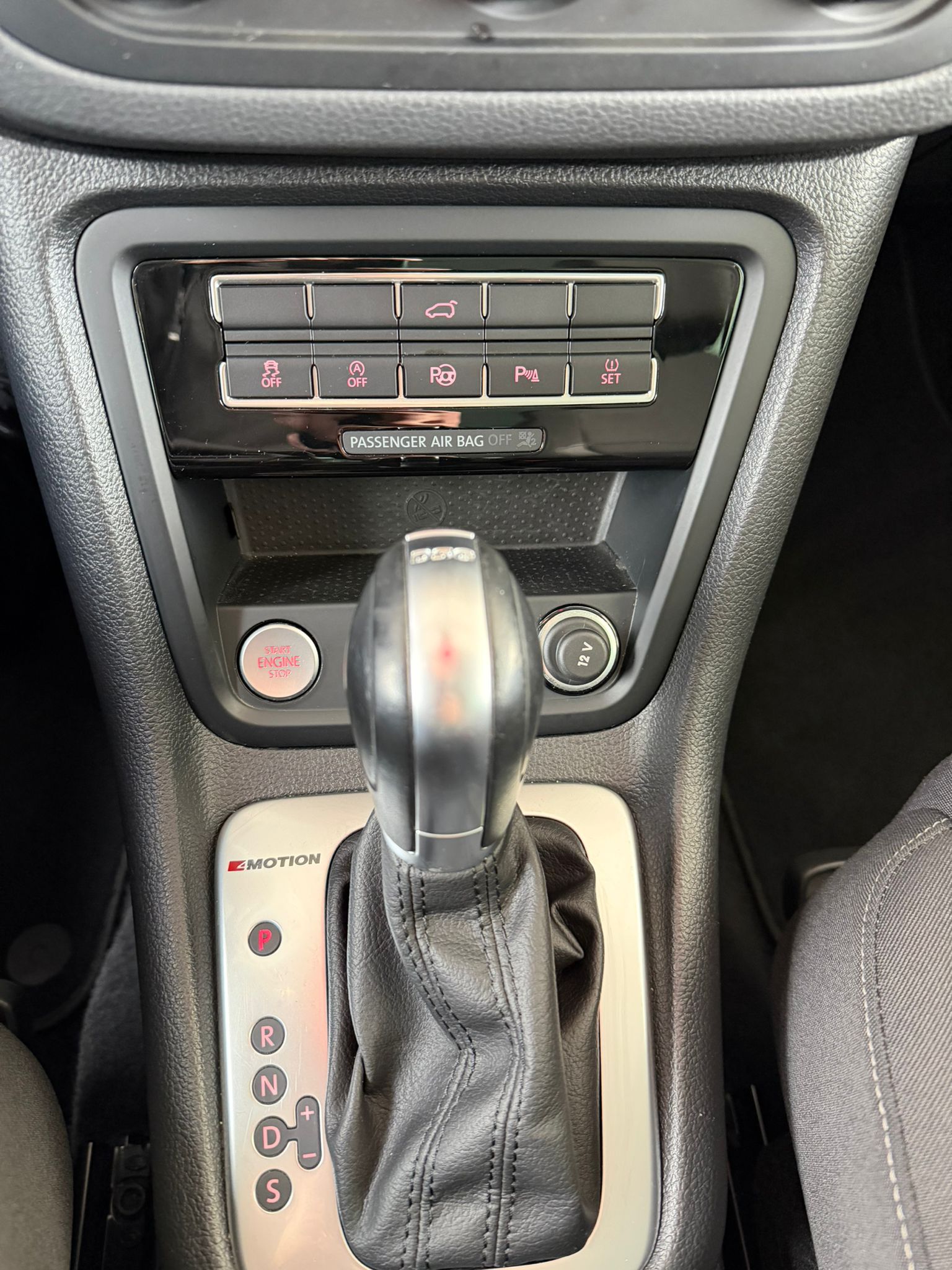 VW Sharan 2.0 TDI SCR Comfortline DSG 4m-image-12