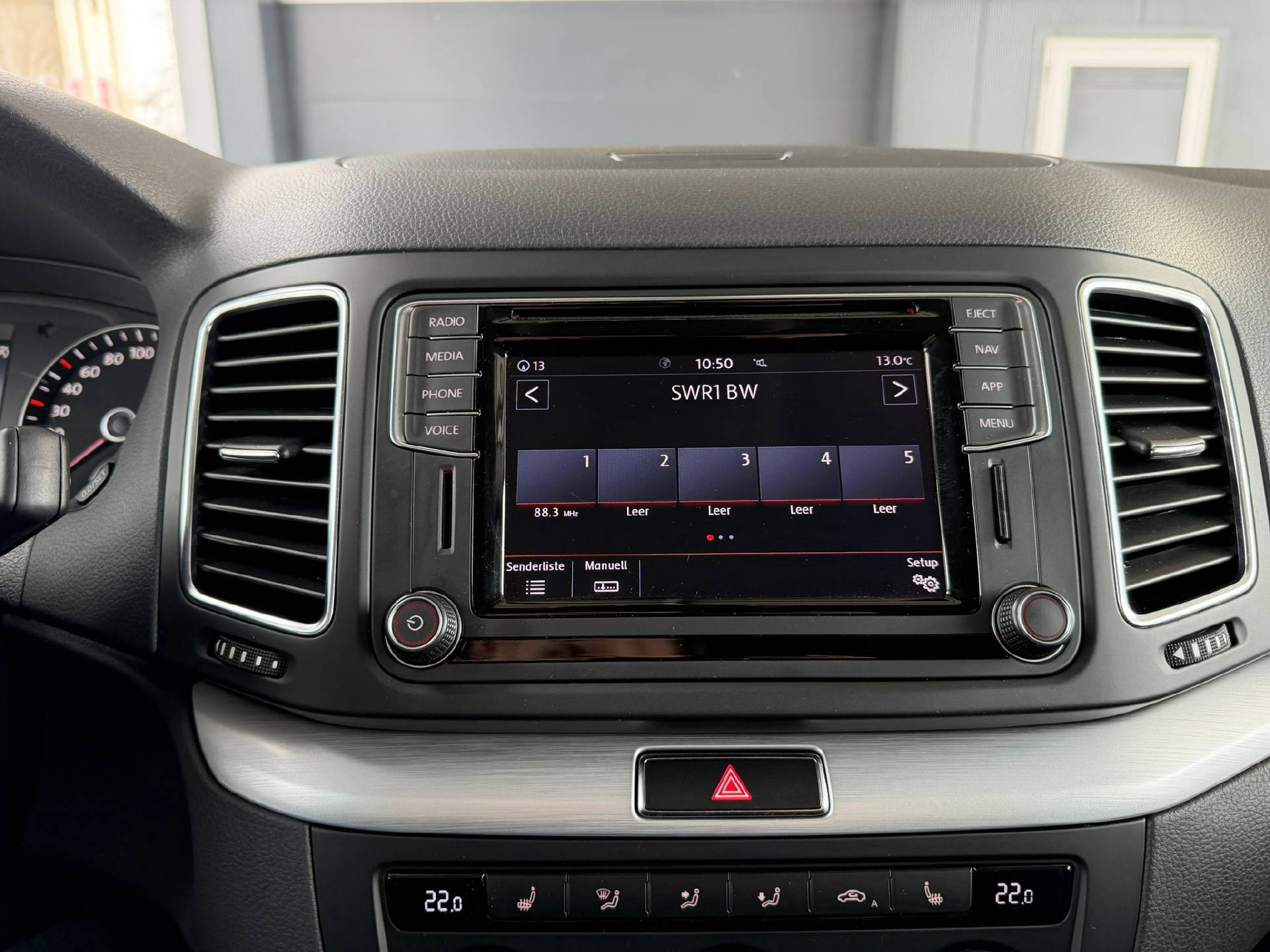 VW Sharan 2.0 TDI SCR Comfortline DSG 4m-image-16