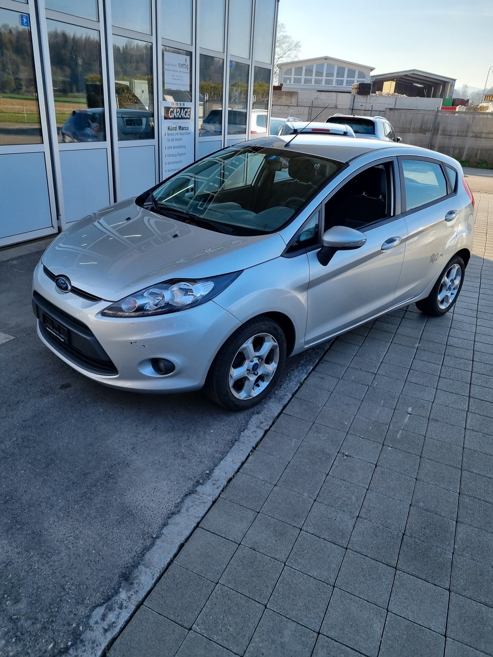 FORD Fiesta 1.25 16V Trend