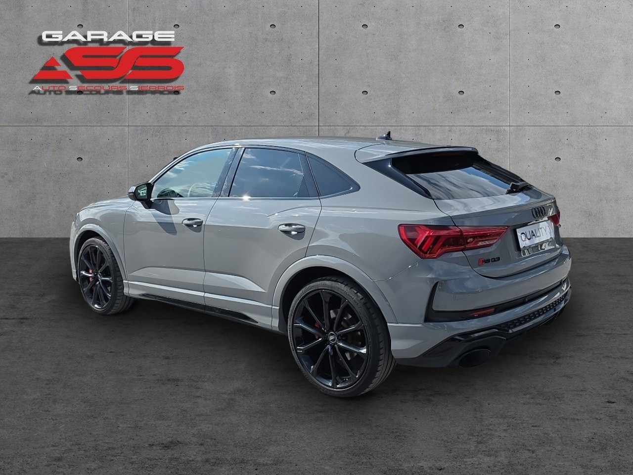 AUDI RS Q3 Sportback quattro S tronic-image-10