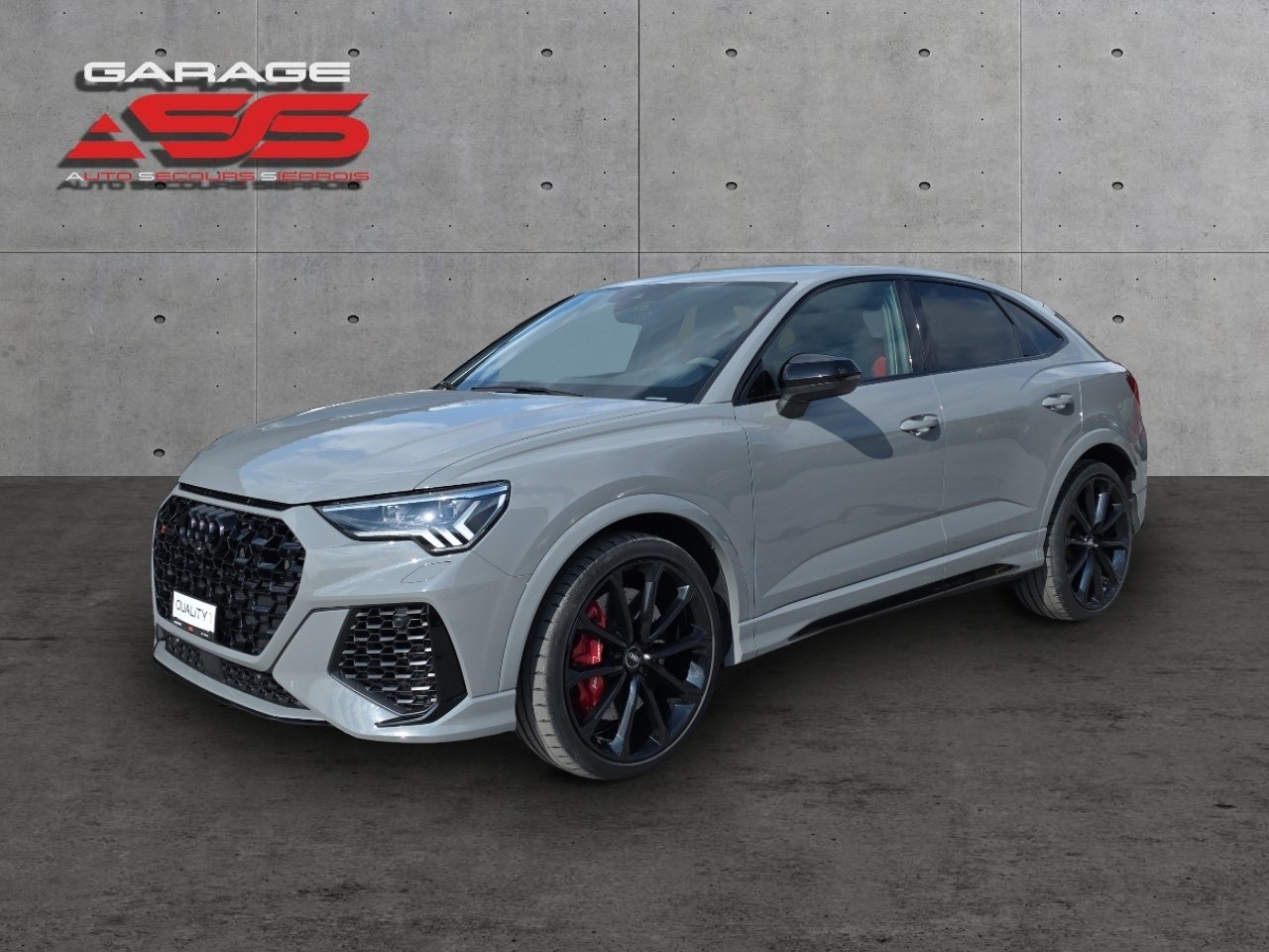 AUDI RS Q3 Sportback quattro S tronic-image-3