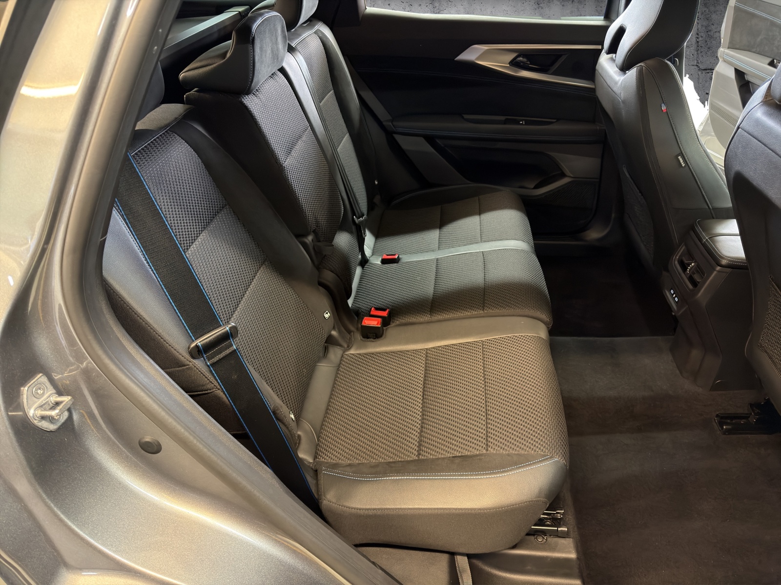 RENAULT Espace 1.2 E-Tech 200 Esprit Alpine 5-Sitze *8-fach 20 Zoll Alu*-image-26