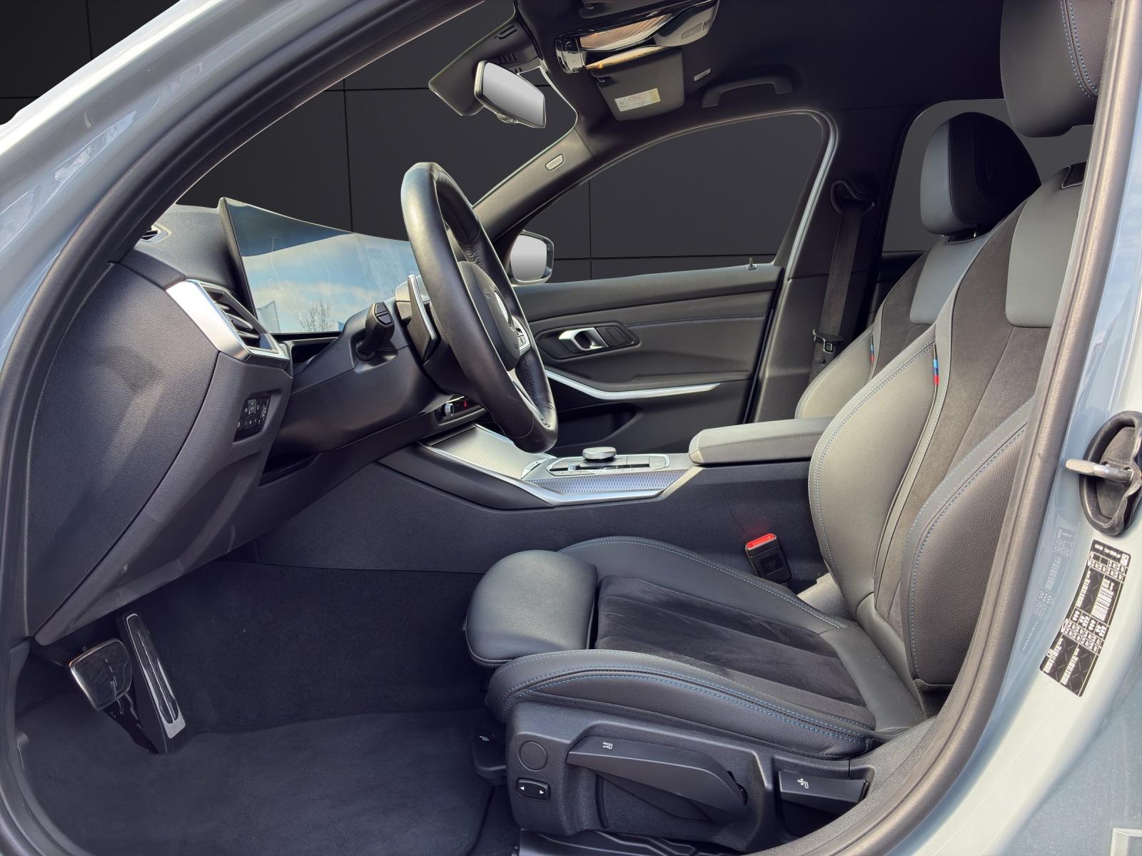 BMW 320d Touring M Sport-image-1