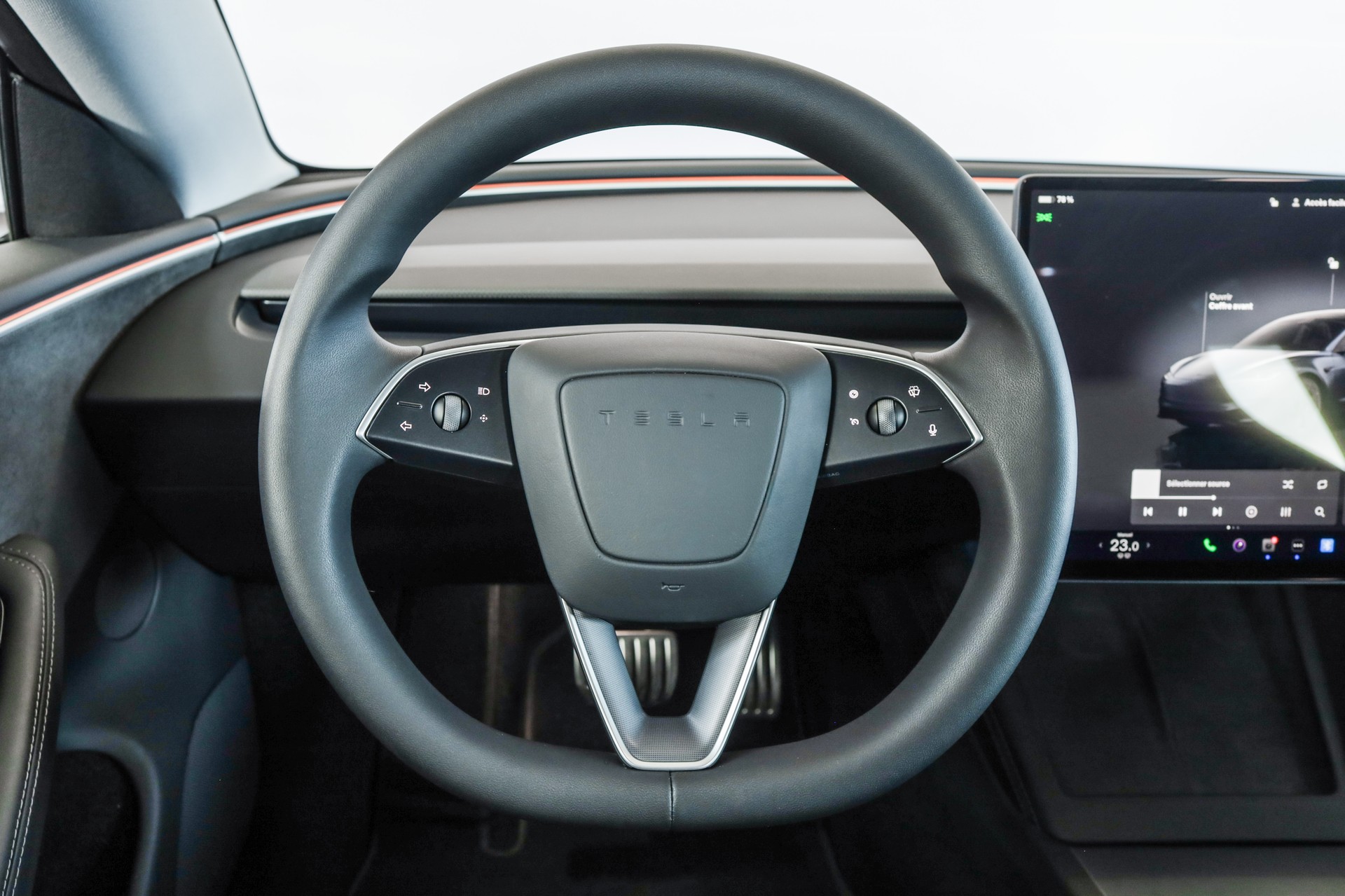 TESLA Model 3 Dual Motor Performance AWD-image-15
