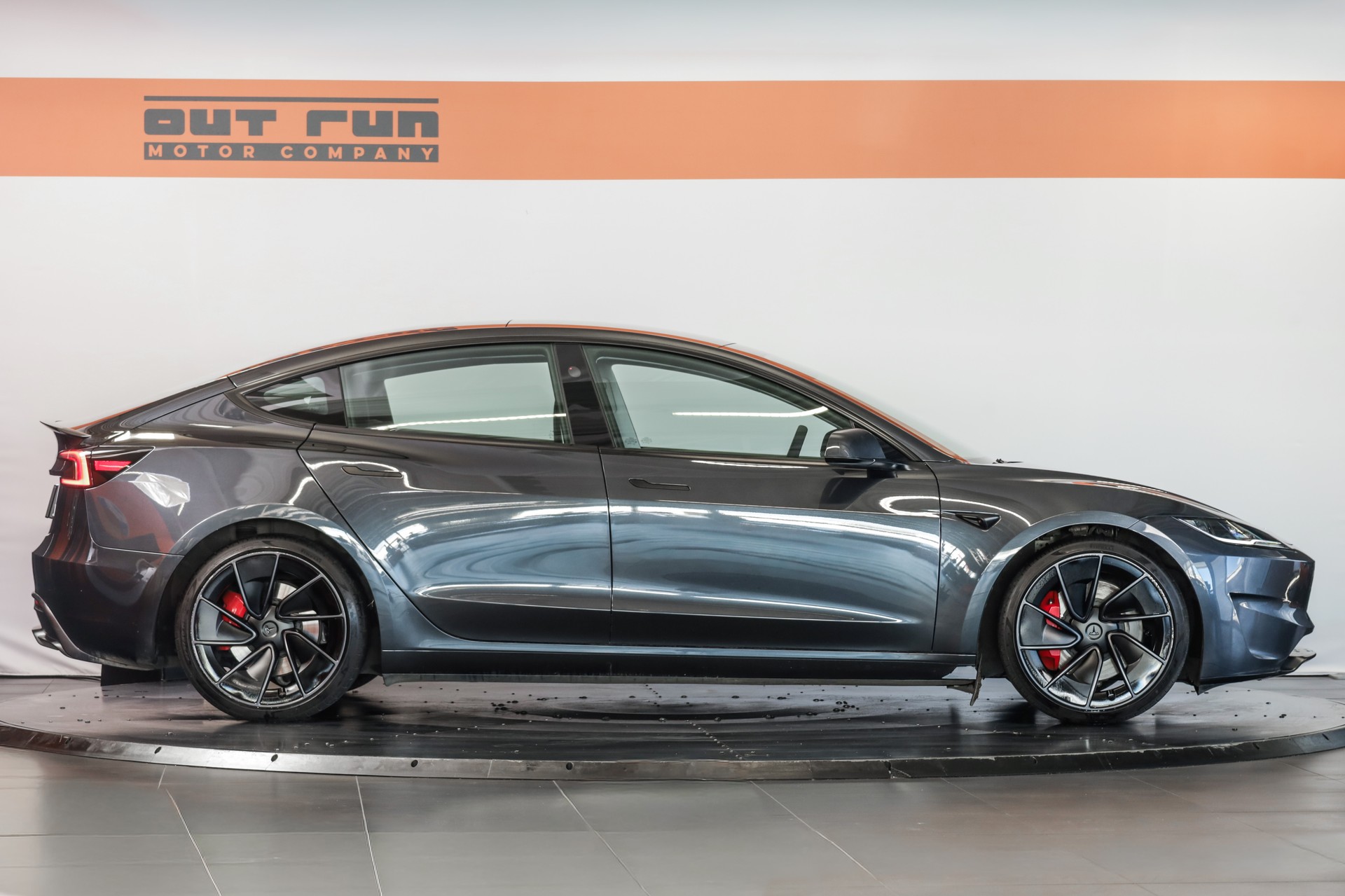 TESLA Model 3 Dual Motor Performance AWD-image-6