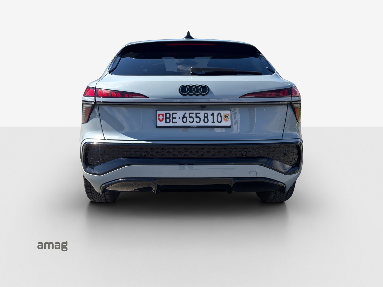 AUDI Q3 Sportback 110 kW TFSI S tronic-image-3
