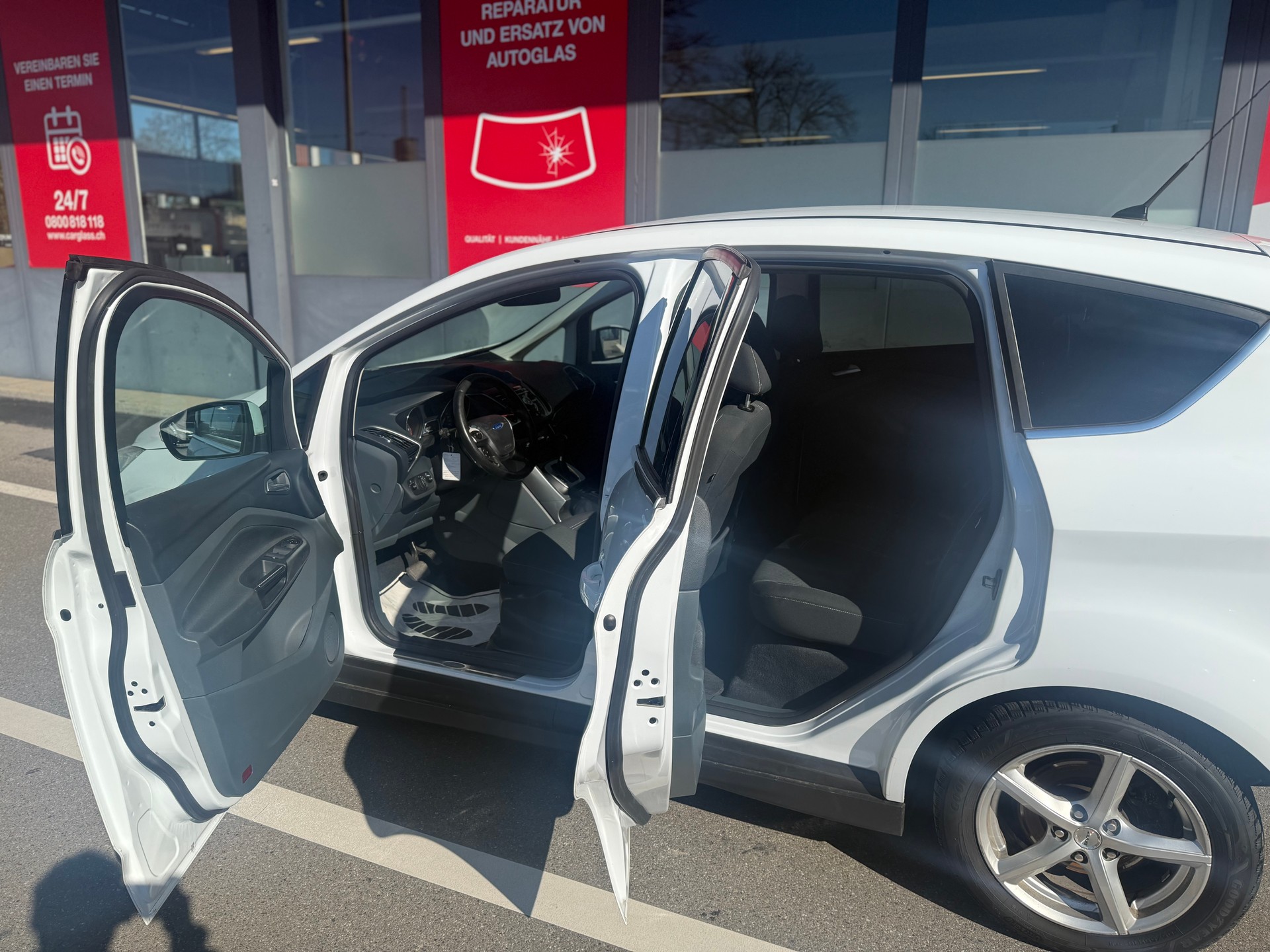 FORD C-Max 2.0 TDCi Titanium PowerShift-image-7