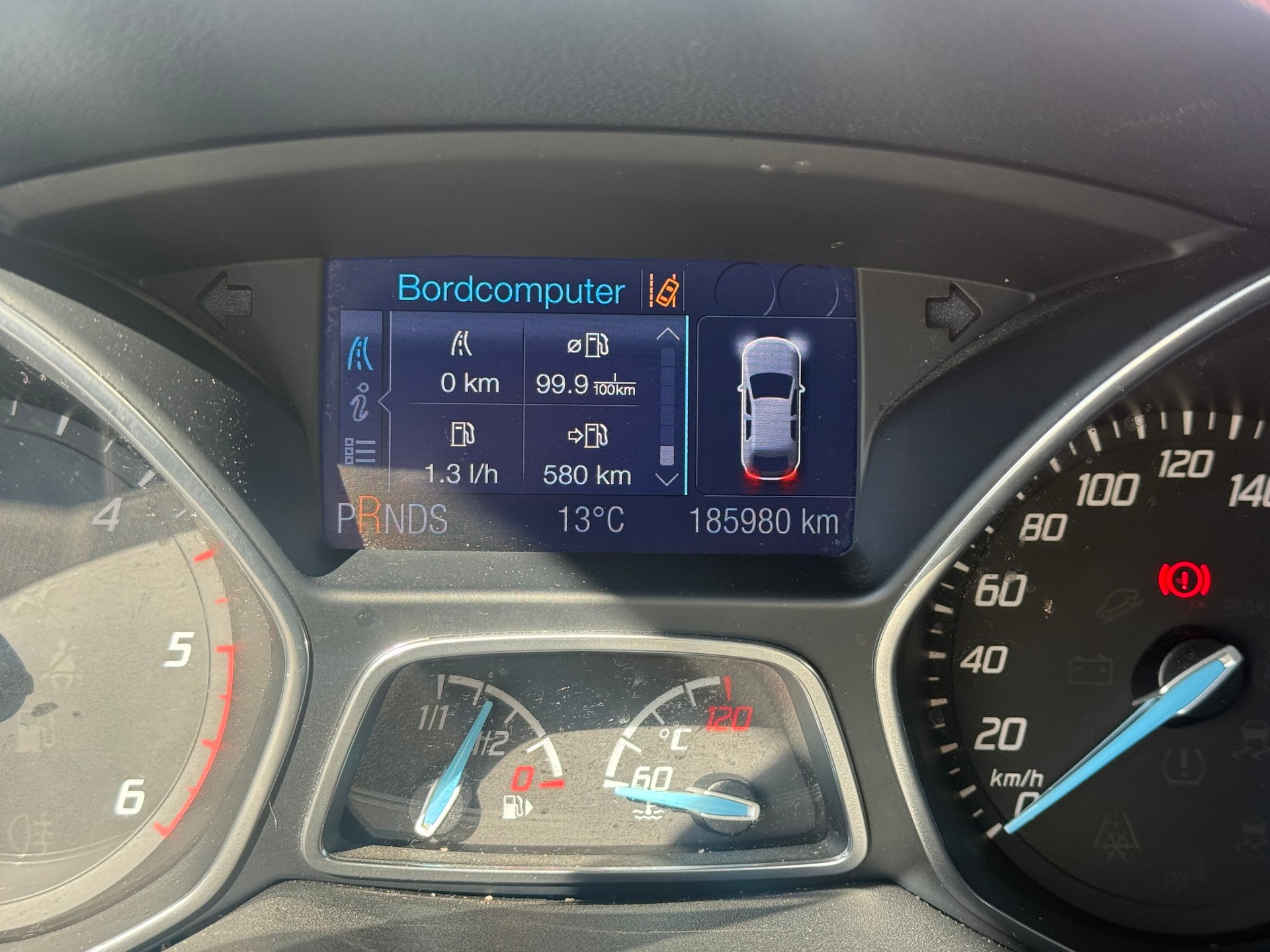 FORD C-Max 2.0 TDCi Titanium PowerShift-image-12