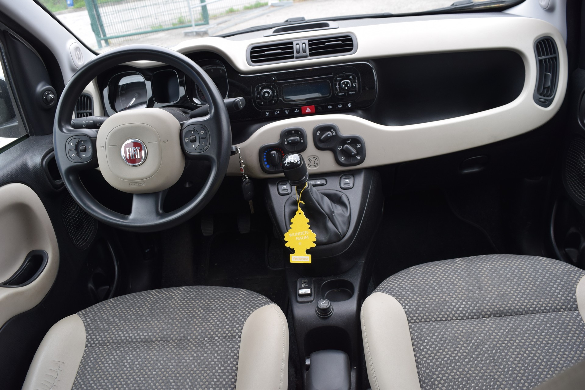 FIAT Panda 0.9 Twinair Turbo Climbing 4x4-image-11