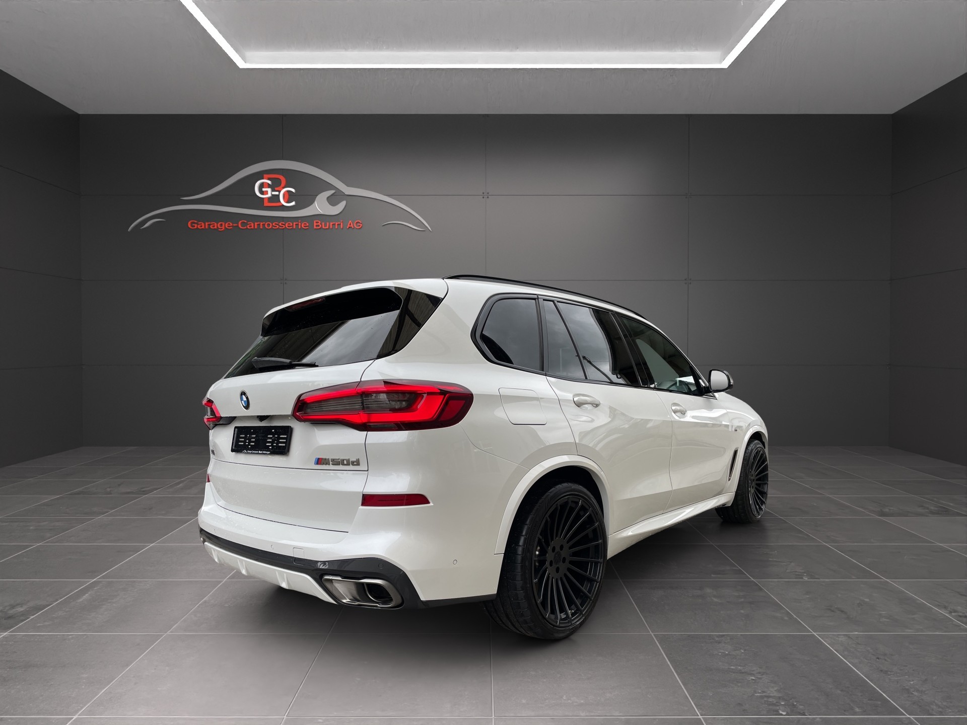 BMW X5 xDrive M50d Steptronic-image-3