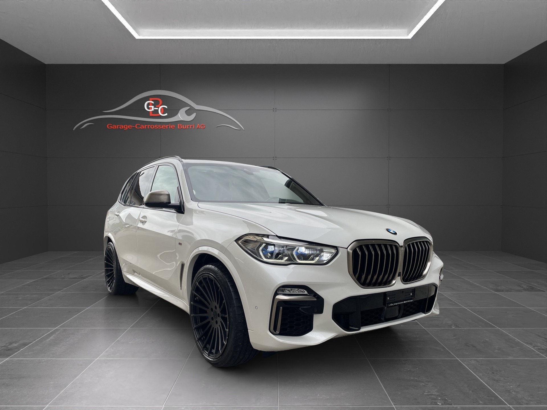 BMW X5 xDrive M50d Steptronic-image-2