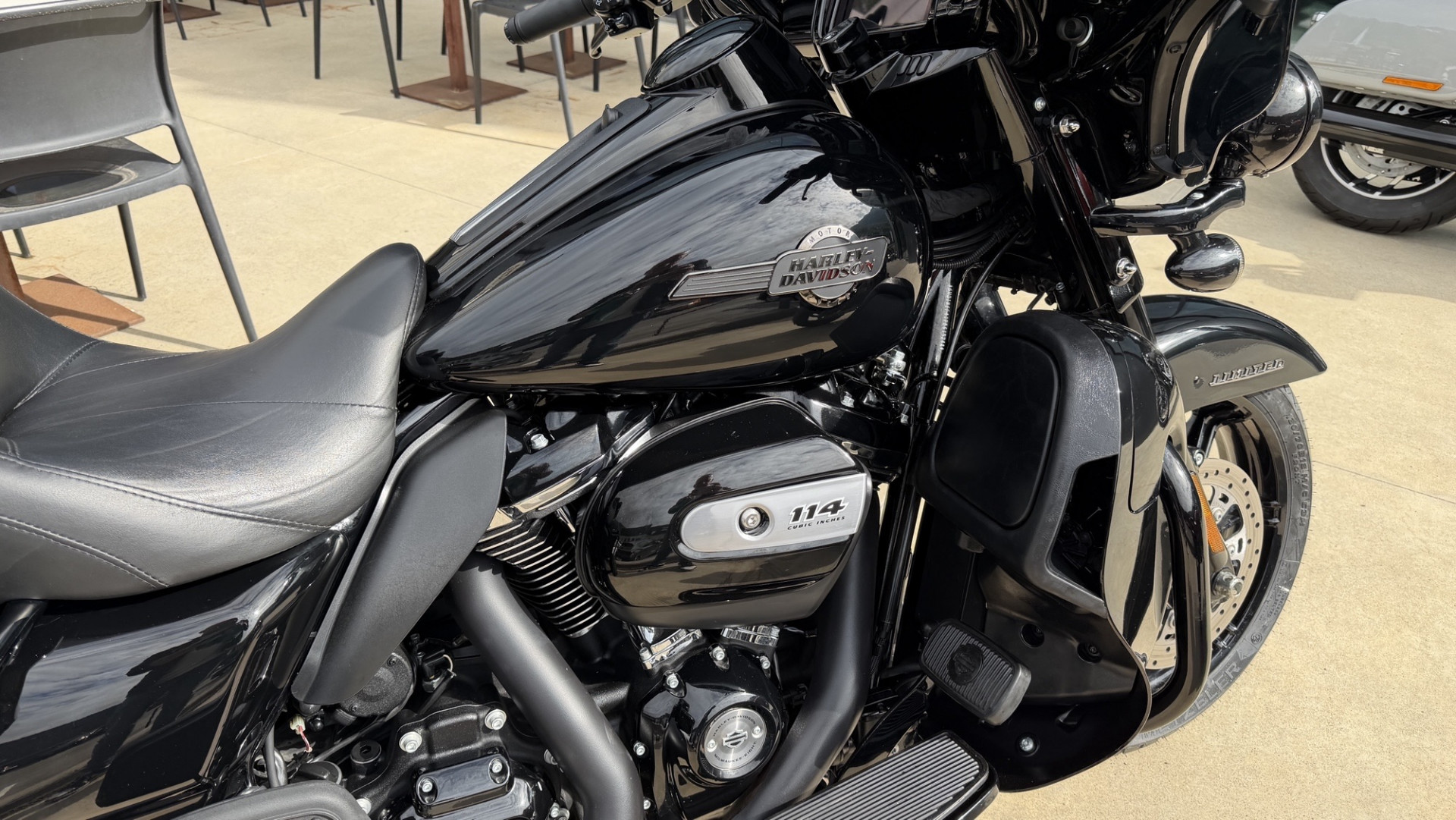 HARLEY-DAVIDSON FLHTK 1868 Ultra Limited 114-showroom-element-3