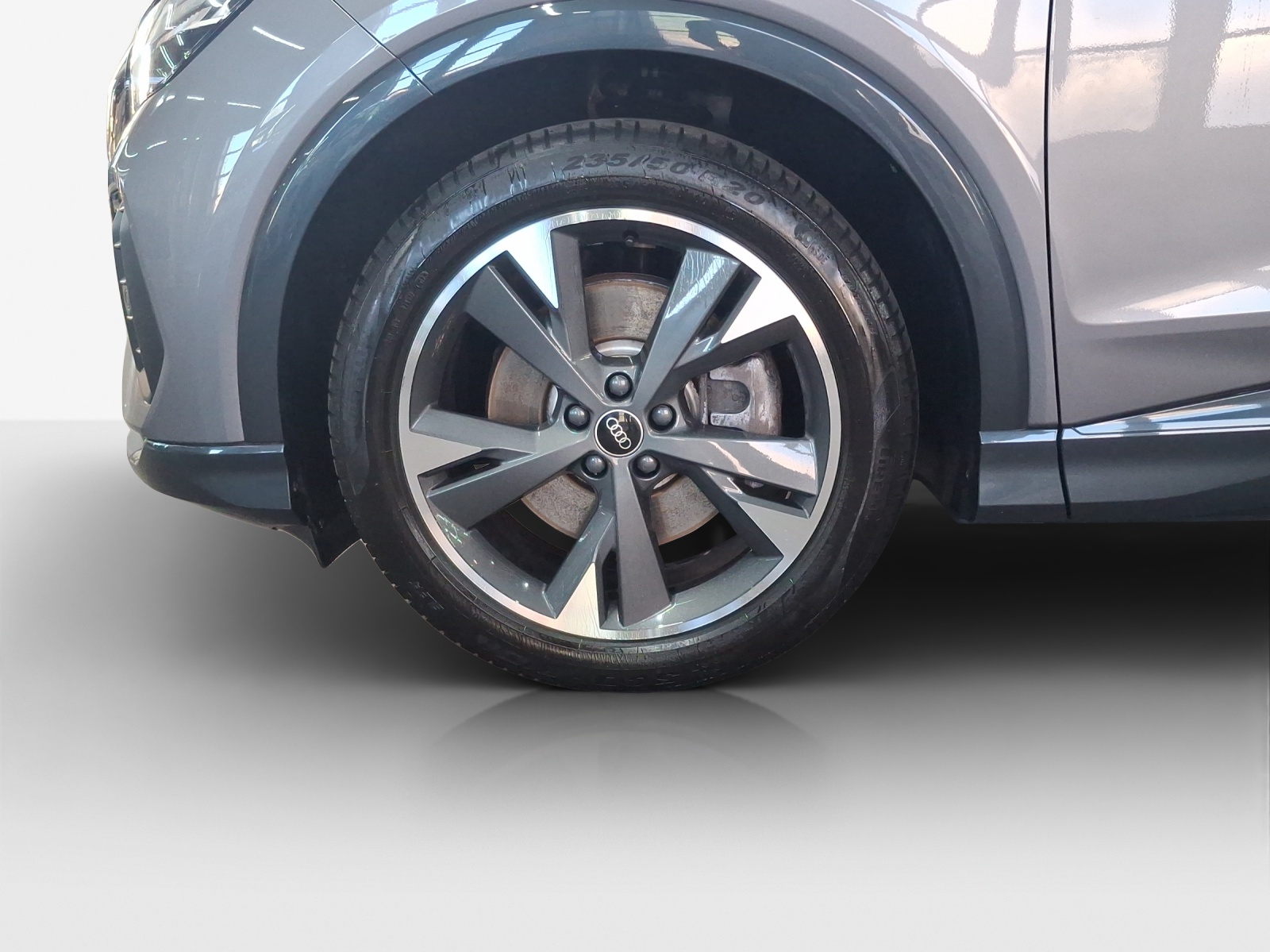 AUDI Q4 e-tron 40-image-15