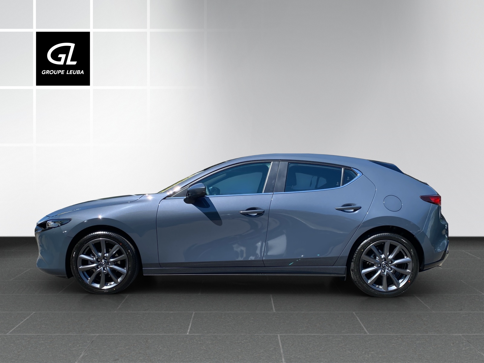 MAZDA 3 Hatchback SKYACTIV-G M Hybrid 140 Centre Line Automat-image-2