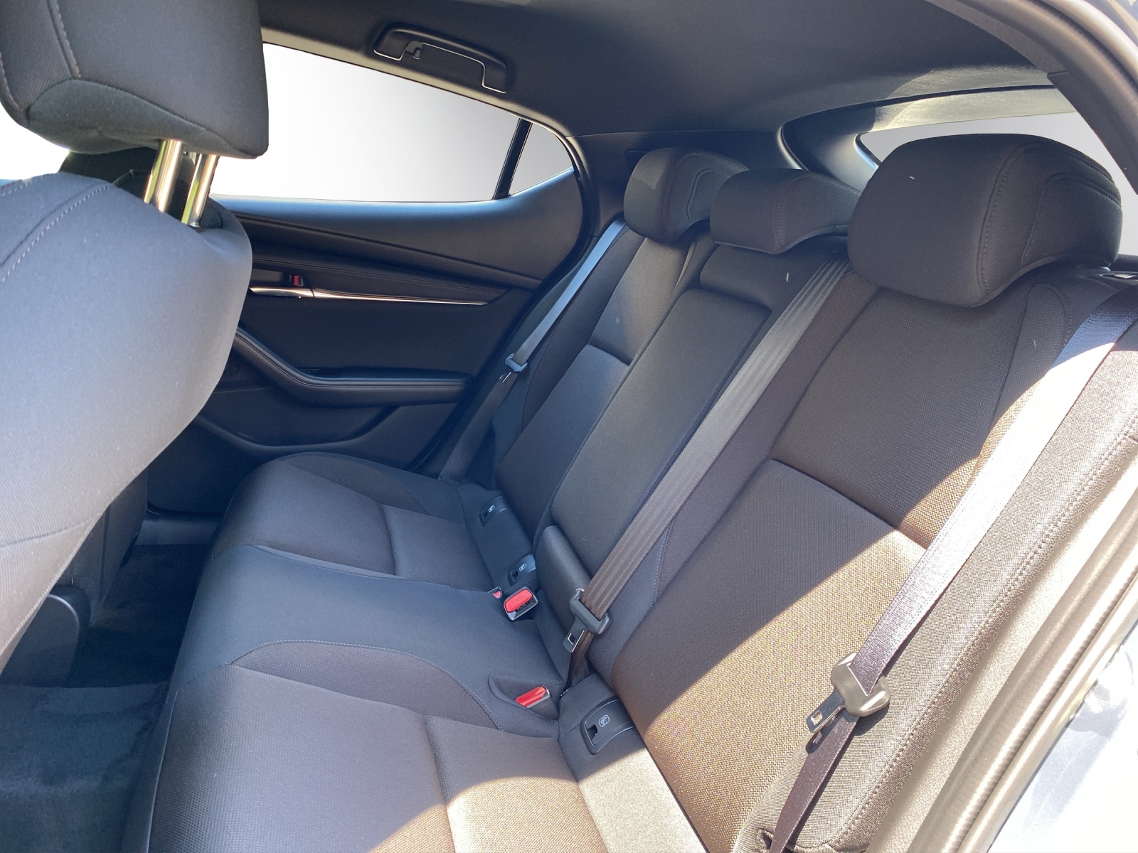 MAZDA 3 Hatchback SKYACTIV-G M Hybrid 140 Centre Line Automat-image-8