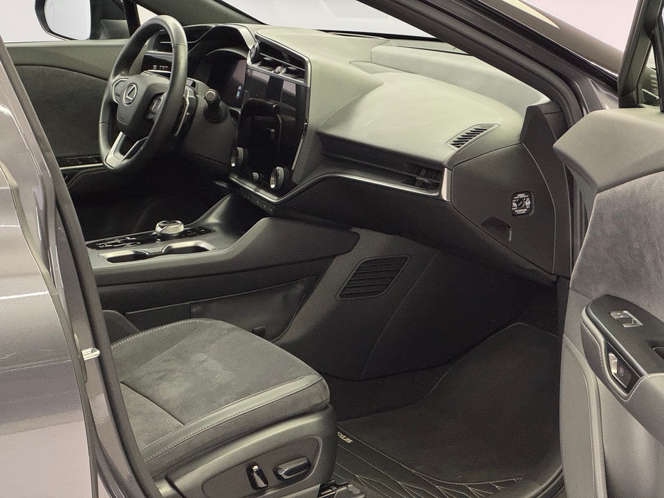 RZ 450e Excellence Direct4