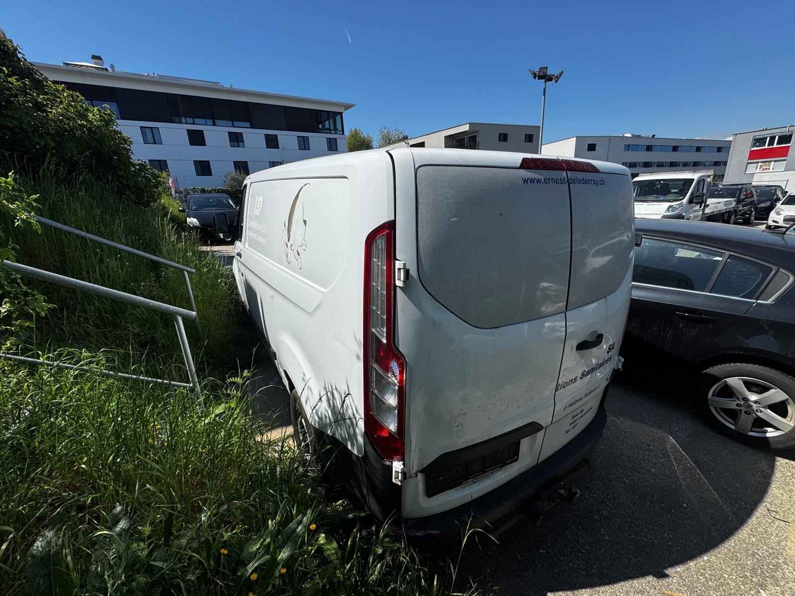 FORD Transit Custom Van 250 L1H1 Ambiente-image-5