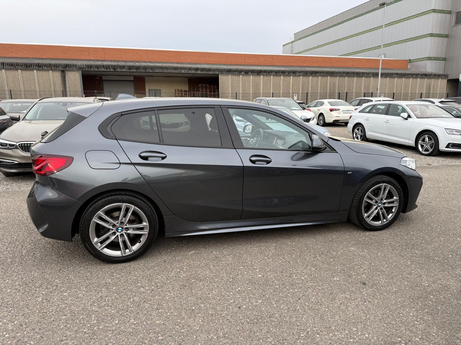 BMW 116d-image-7