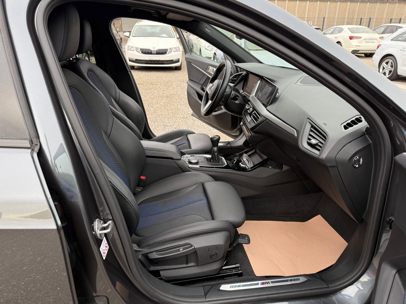 BMW 116d-image-10